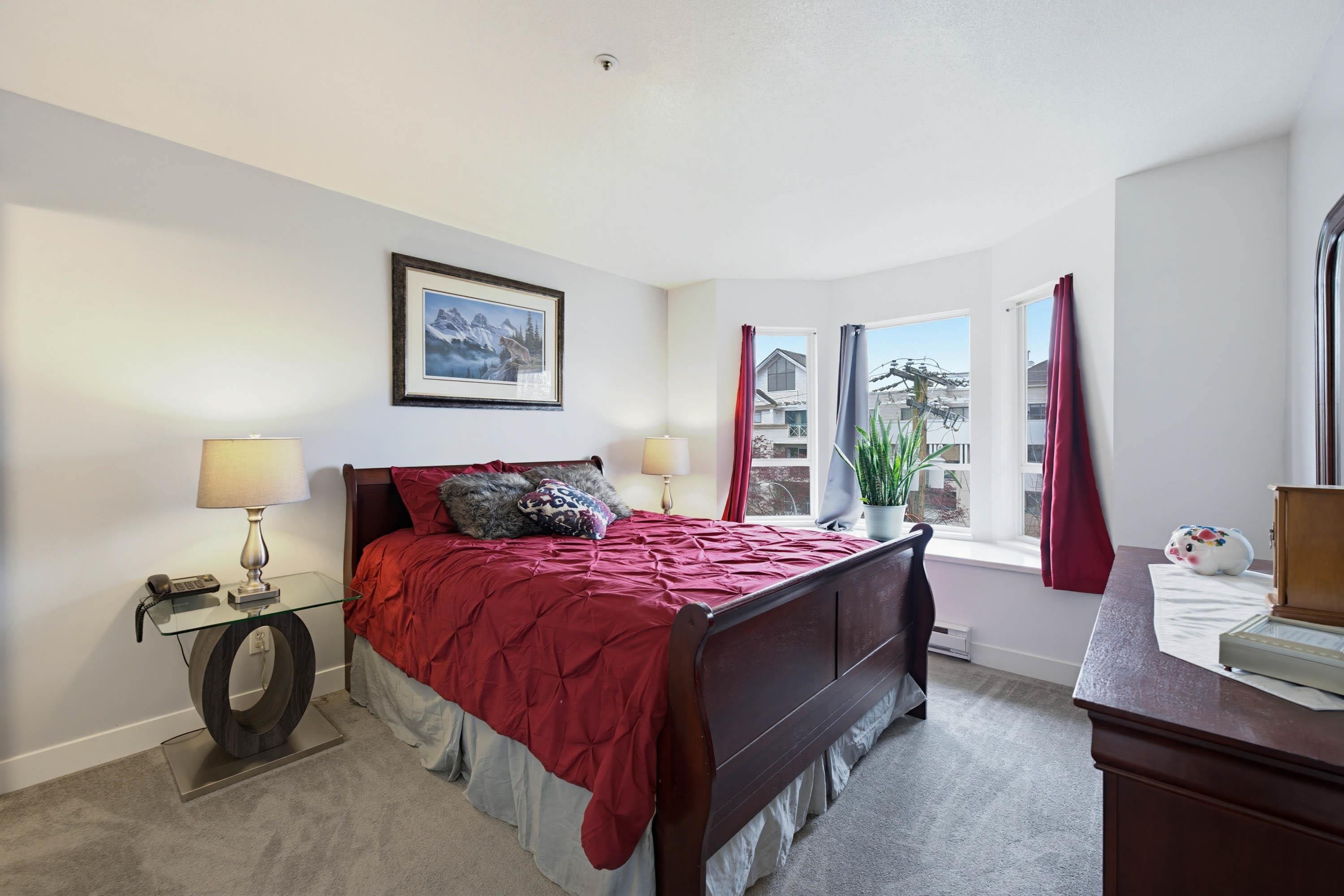 306 20257 54 AVENUE Unit: 306