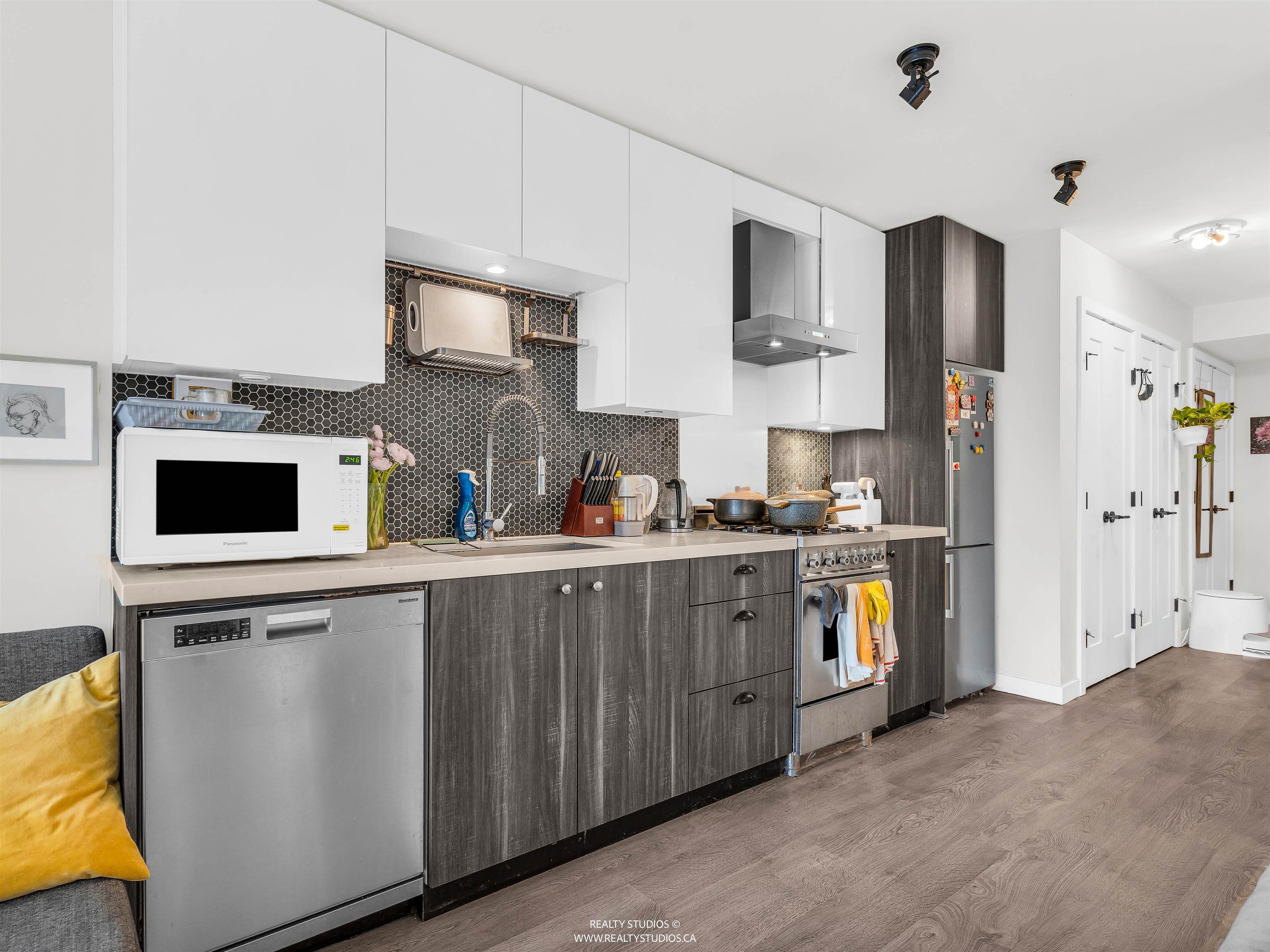 509 311 E 6TH AVENUE Unit: 509