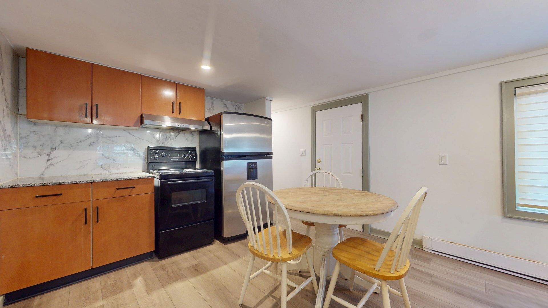 20 40022 GOVERNMENT ROAD Unit: 20