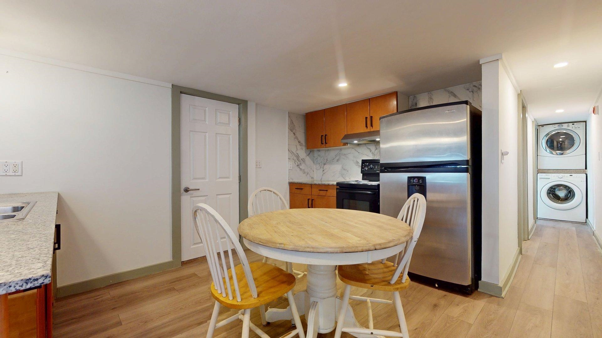 20 40022 GOVERNMENT ROAD Unit: 20