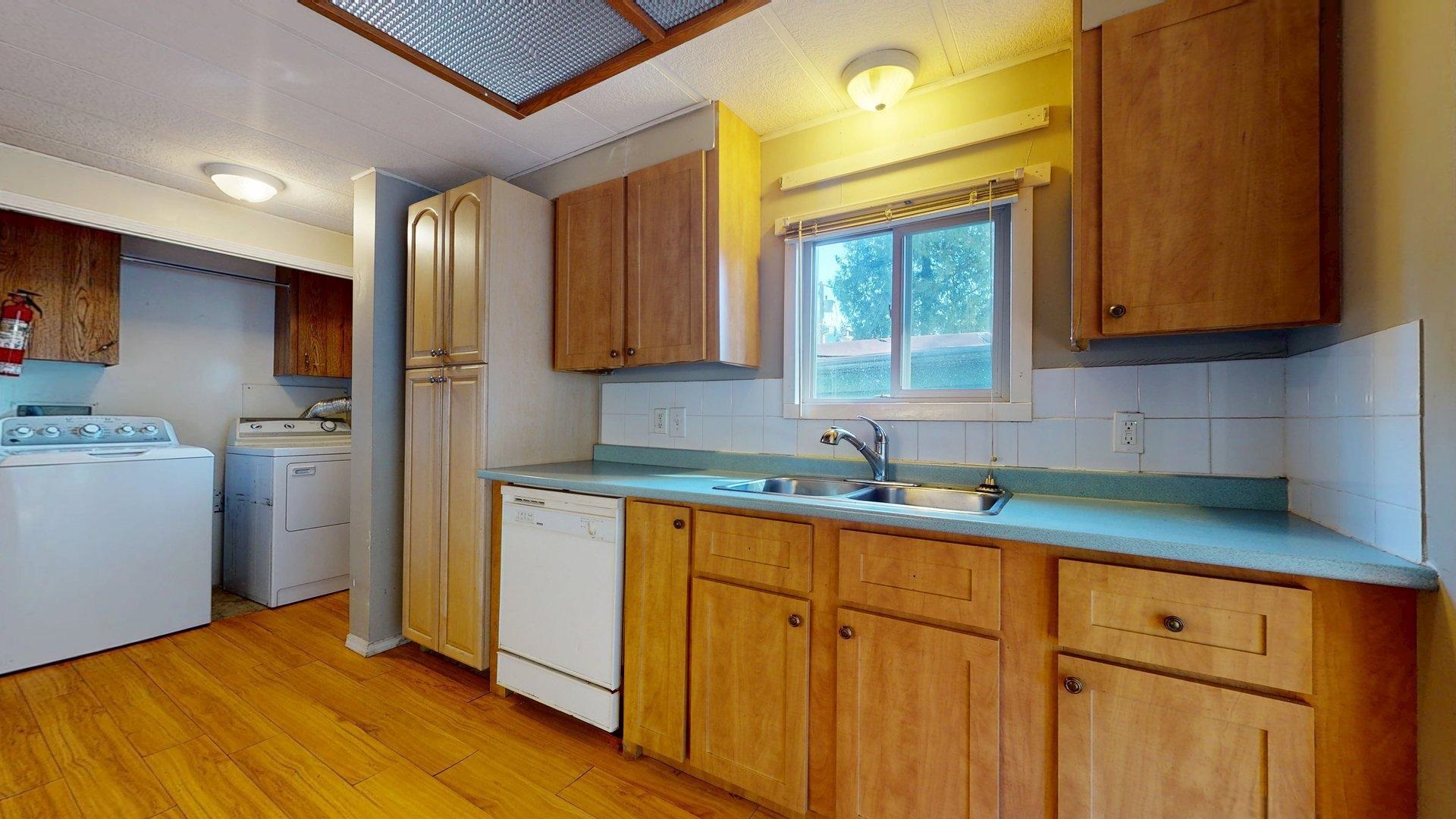 239 1830 MAMQUAM ROAD Unit: 239