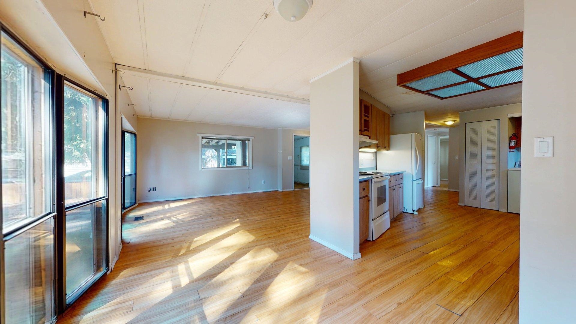 239 1830 MAMQUAM ROAD Unit: 239