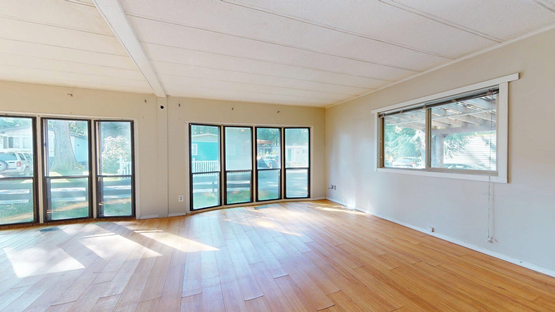239 1830 MAMQUAM ROAD Unit: 239