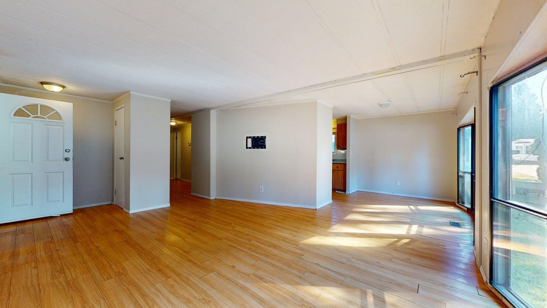239 1830 MAMQUAM ROAD Unit: 239