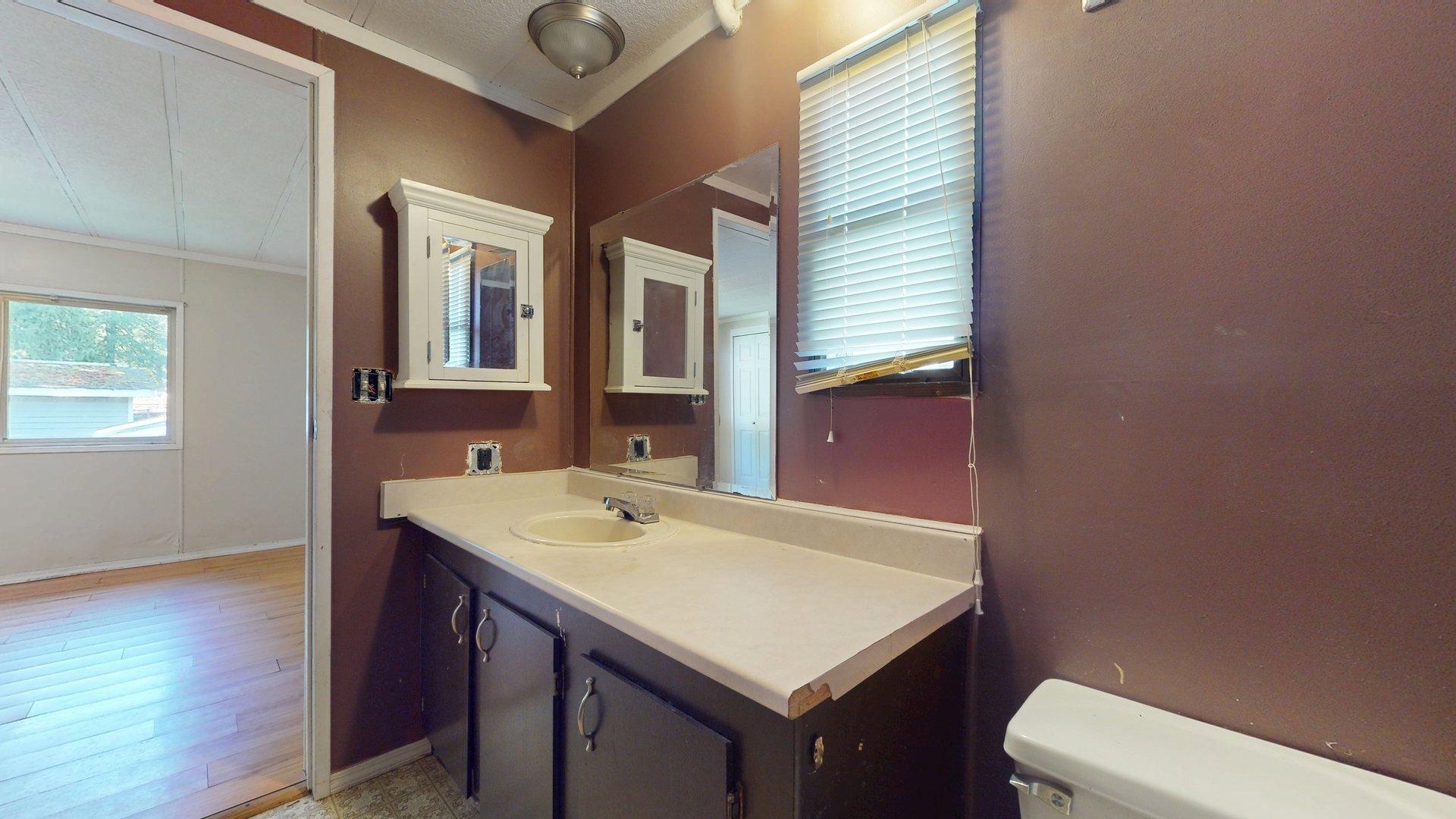 239 1830 MAMQUAM ROAD Unit: 239