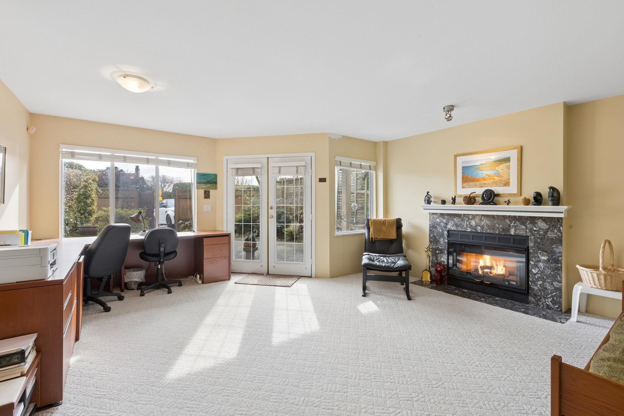 2333 BELLEVUE AVENUE