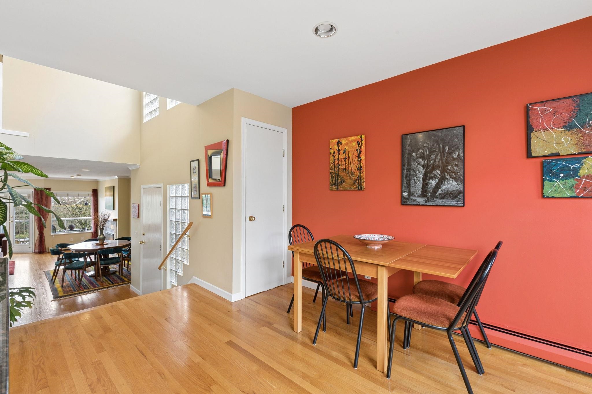 2333 BELLEVUE AVENUE