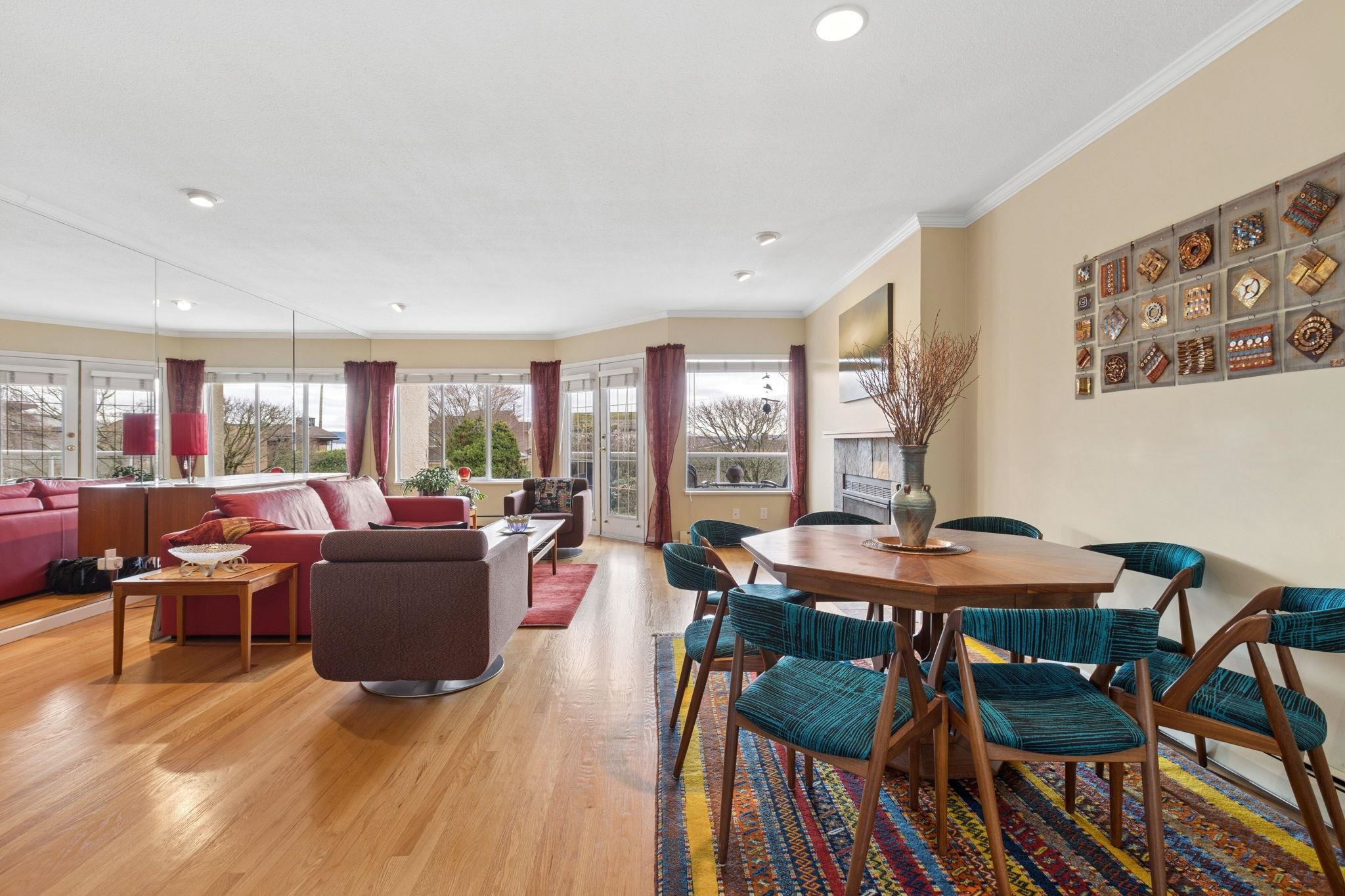 2333 BELLEVUE AVENUE