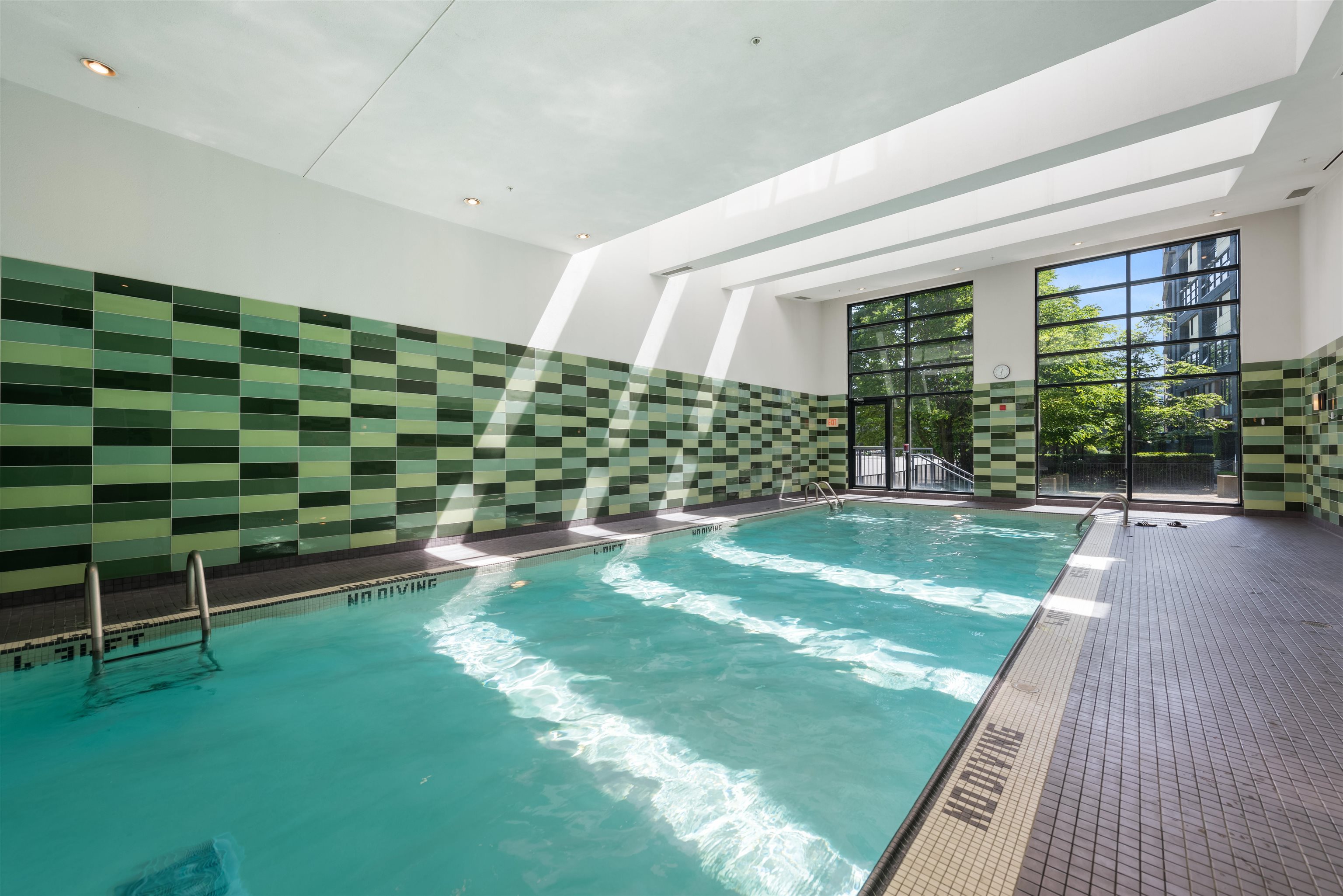 1606 33 SMITHE STREET Unit: 1606