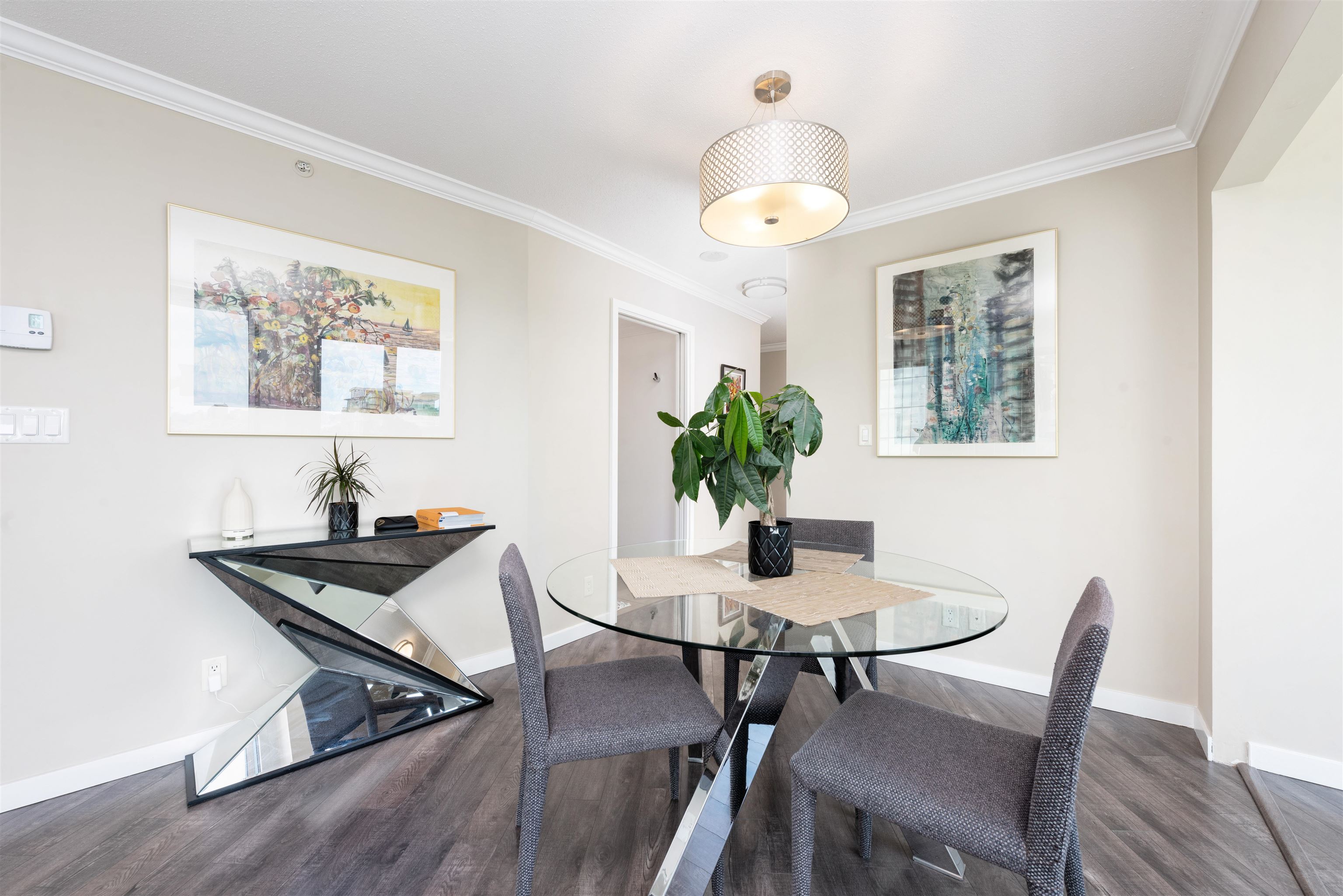 1606 33 SMITHE STREET Unit: 1606