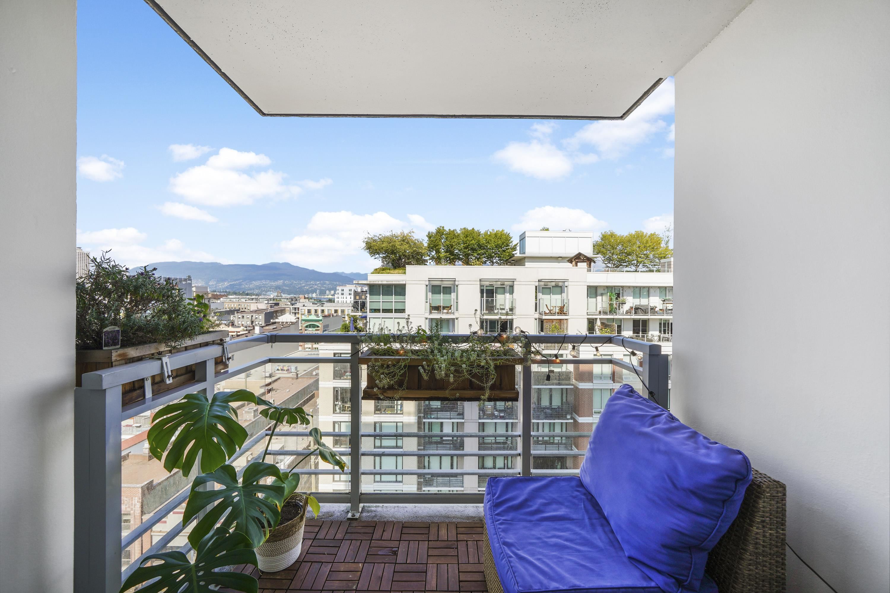 1205 188 KEEFER STREET Unit: 1205