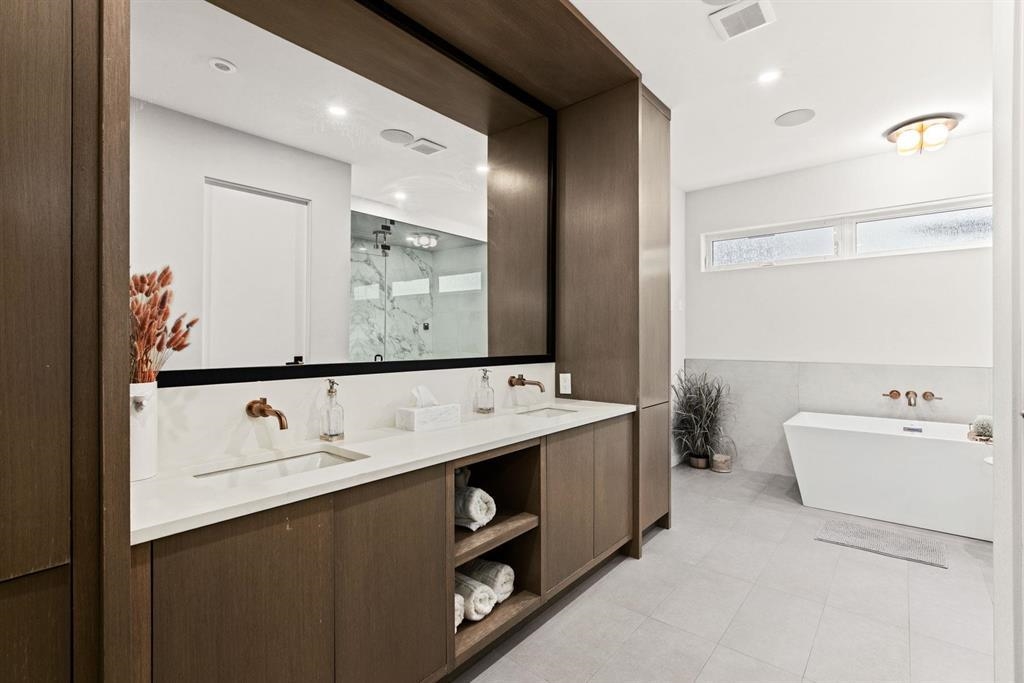 13169 MARINE DRIVE