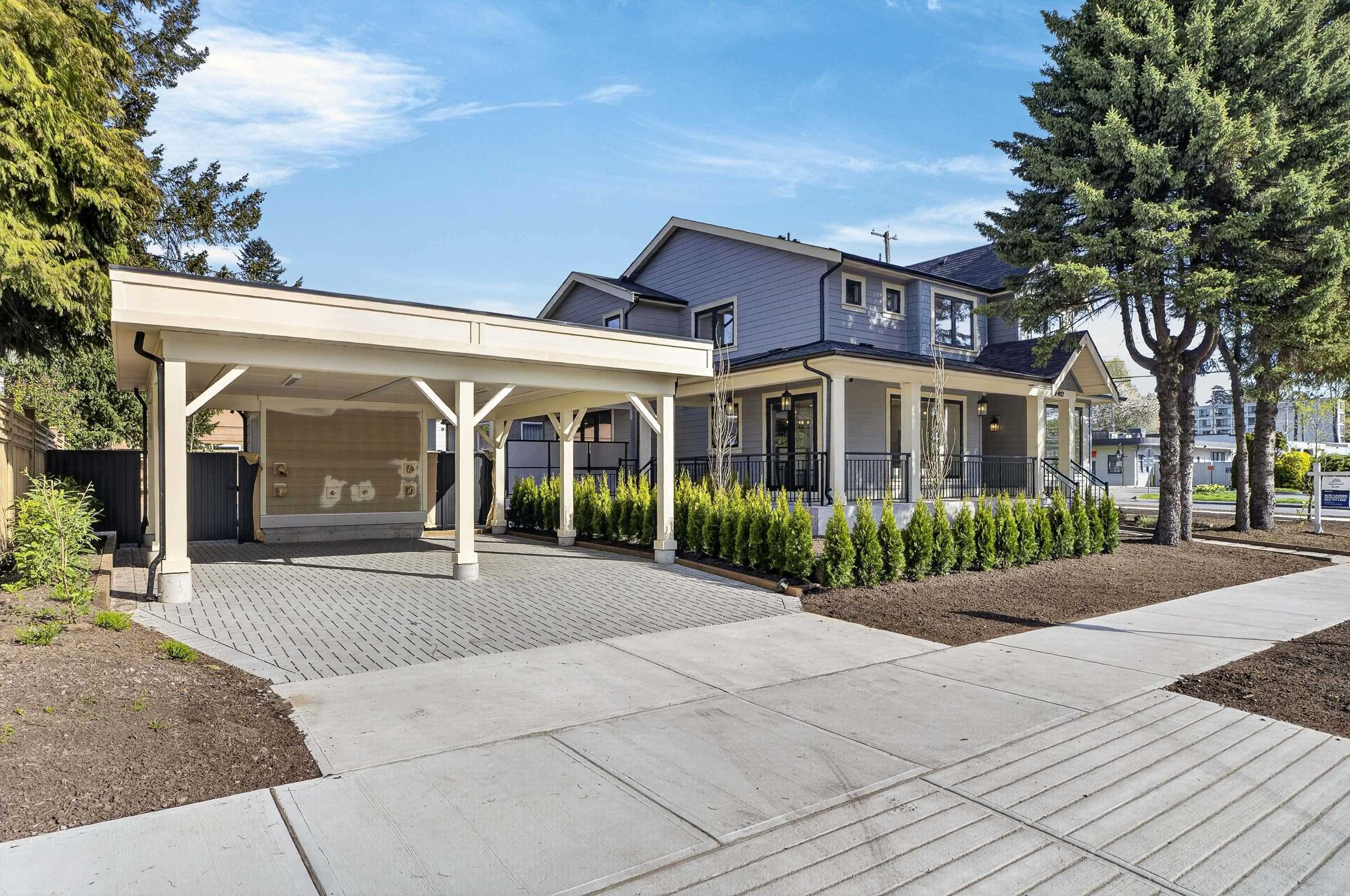 2 902 FIRST STREET Unit: 2