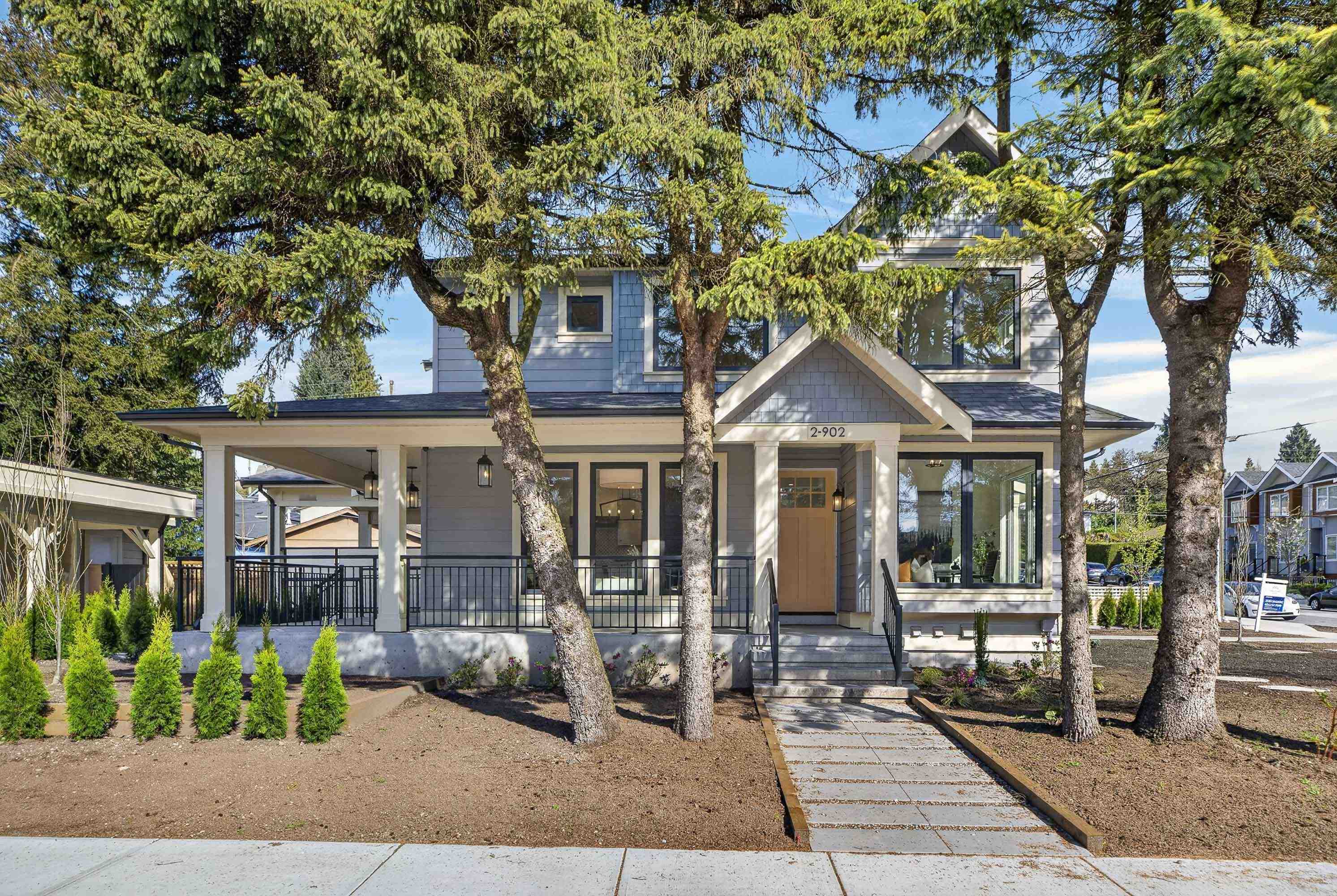2 902 FIRST STREET Unit: 2