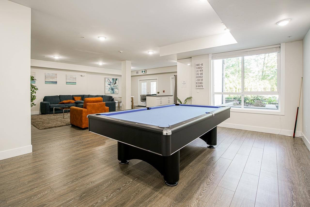 408 15351 101 AVENUE Unit: 408