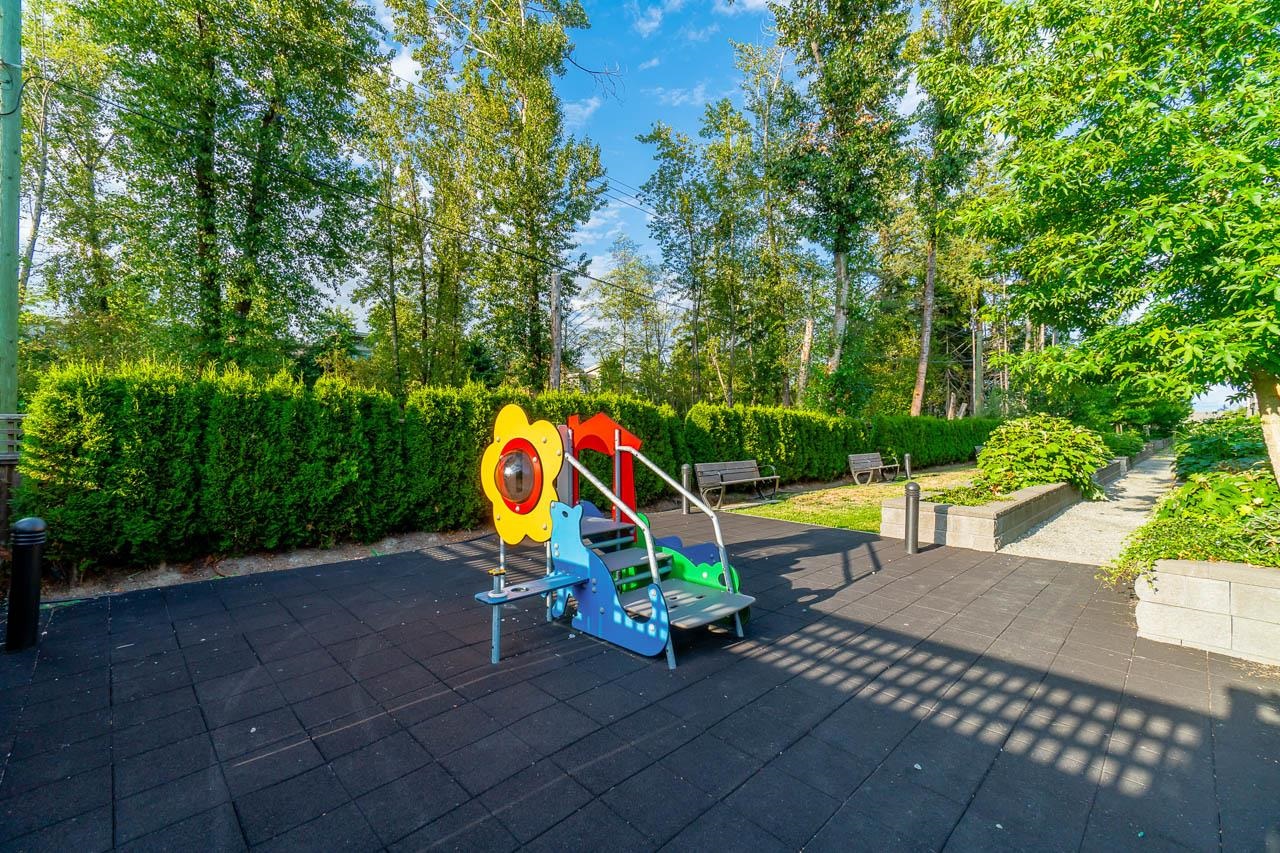 408 15351 101 AVENUE Unit: 408