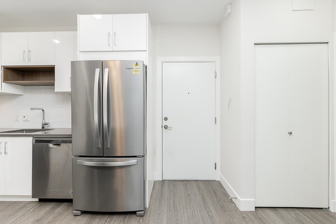 408 15351 101 AVENUE Unit: 408