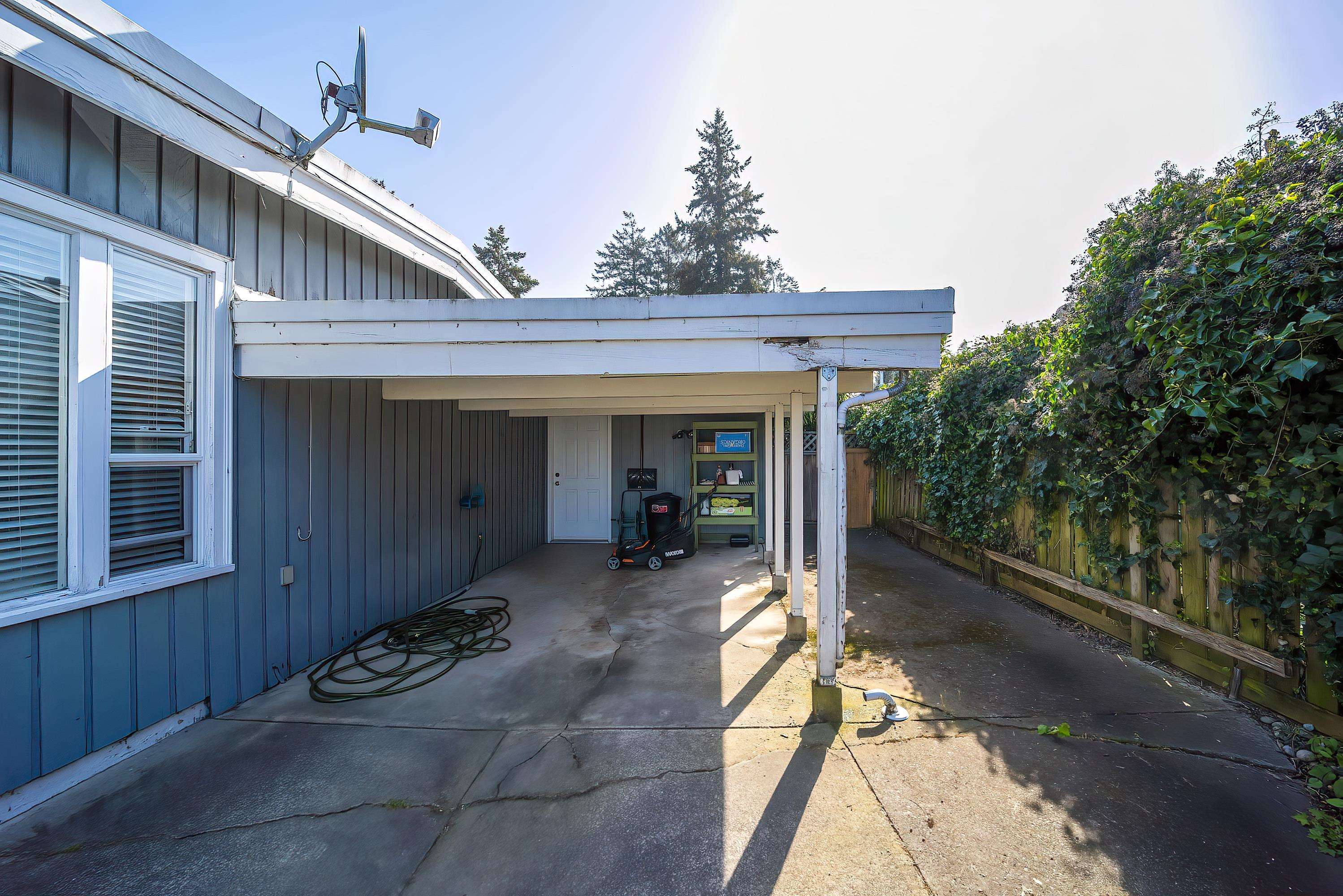 122 GRAHAM DRIVE