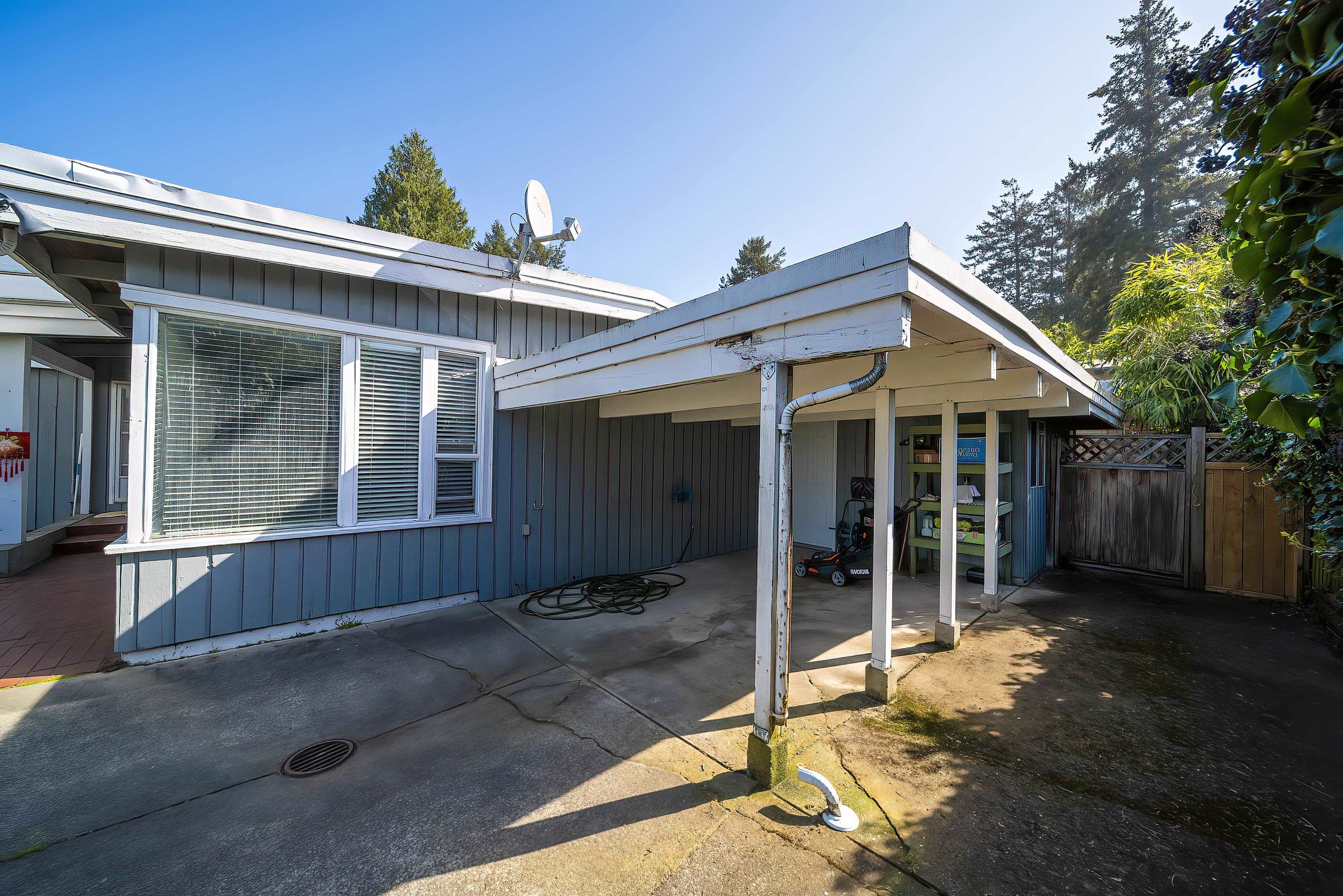 122 GRAHAM DRIVE