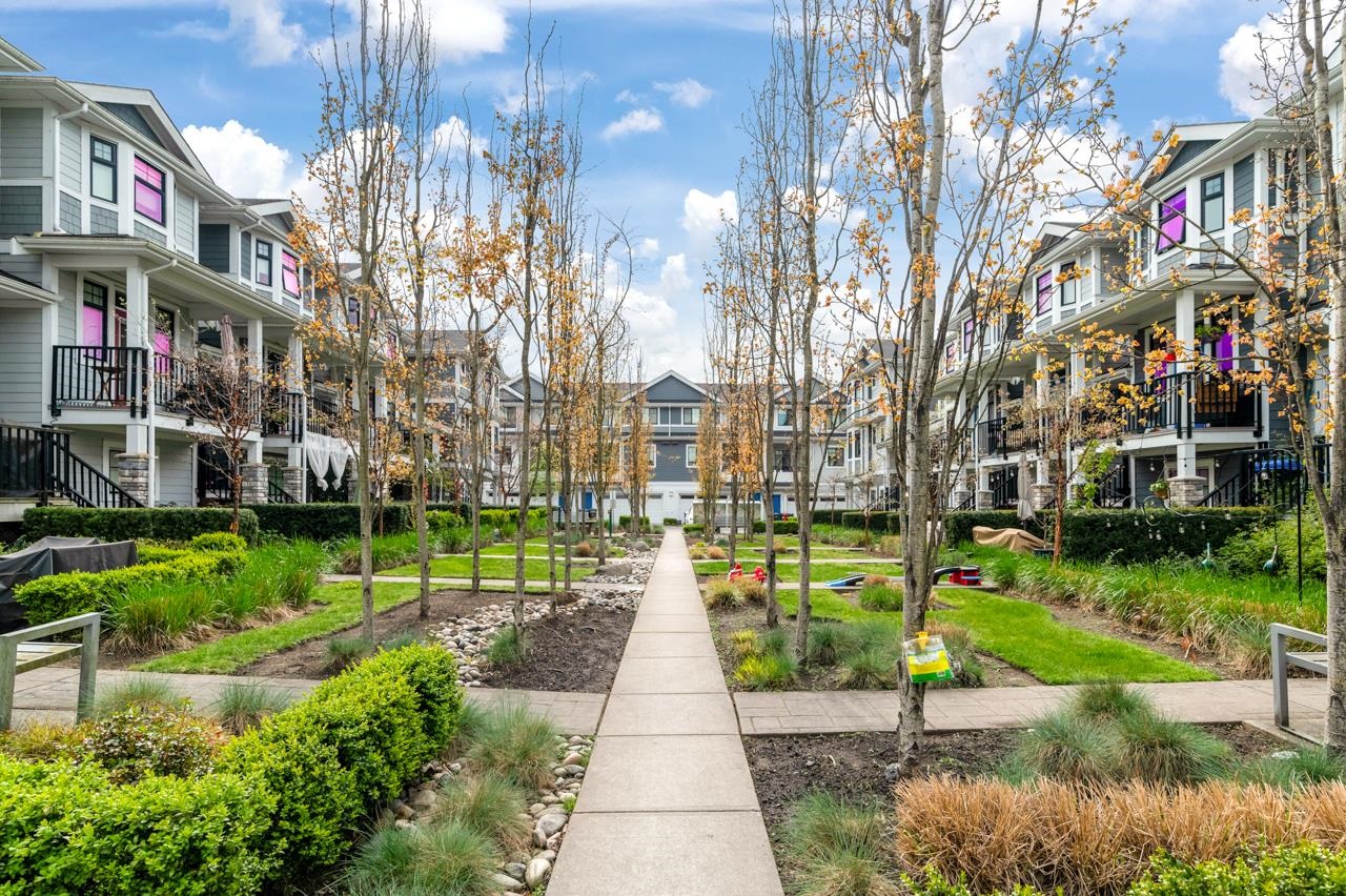 12 189 WOOD STREET Unit: 12
