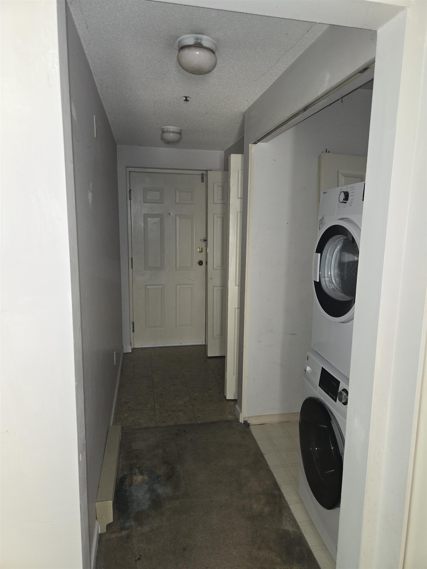 100 8655 JONES ROAD Unit: 100