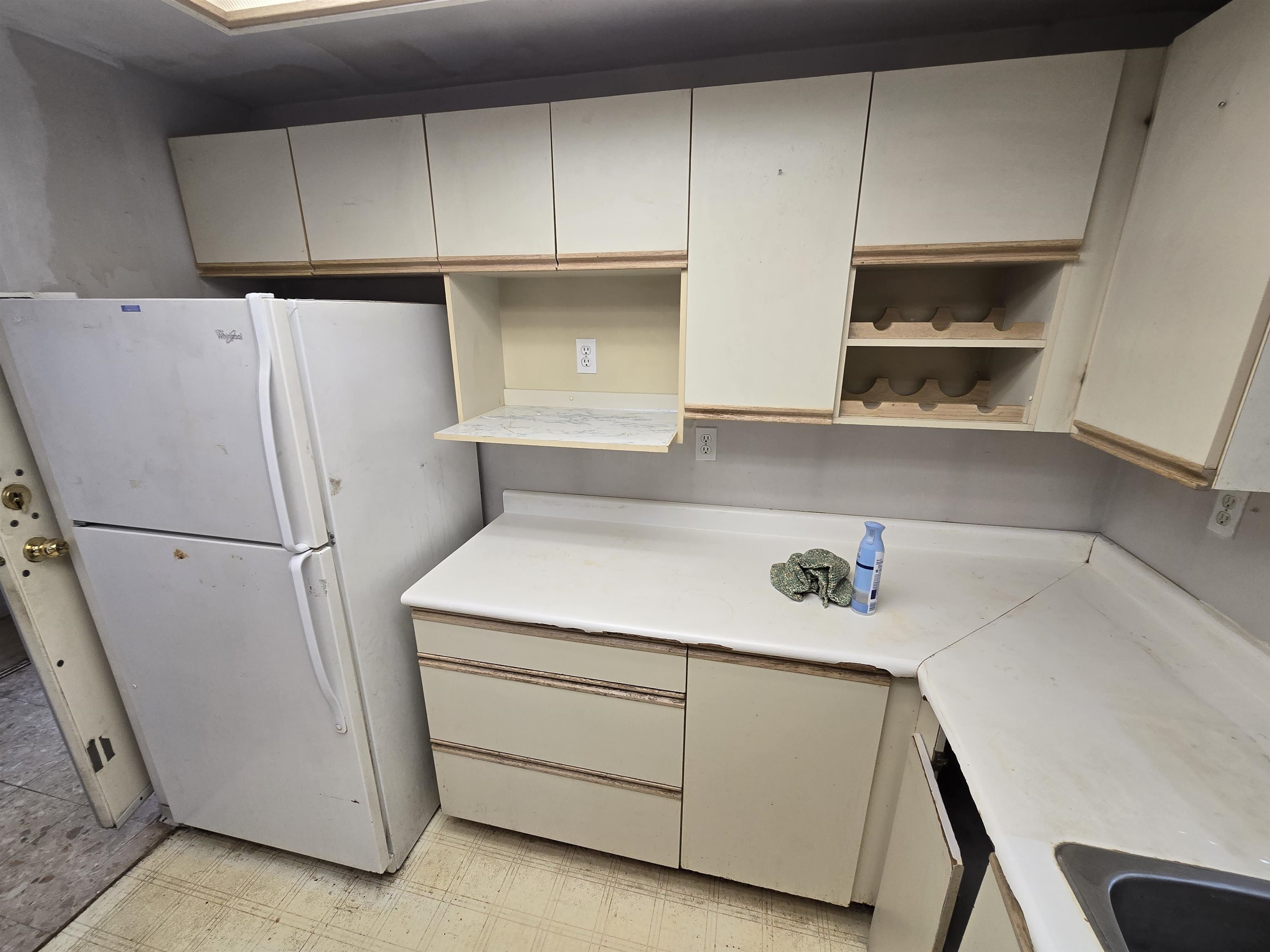 100 8655 JONES ROAD Unit: 100