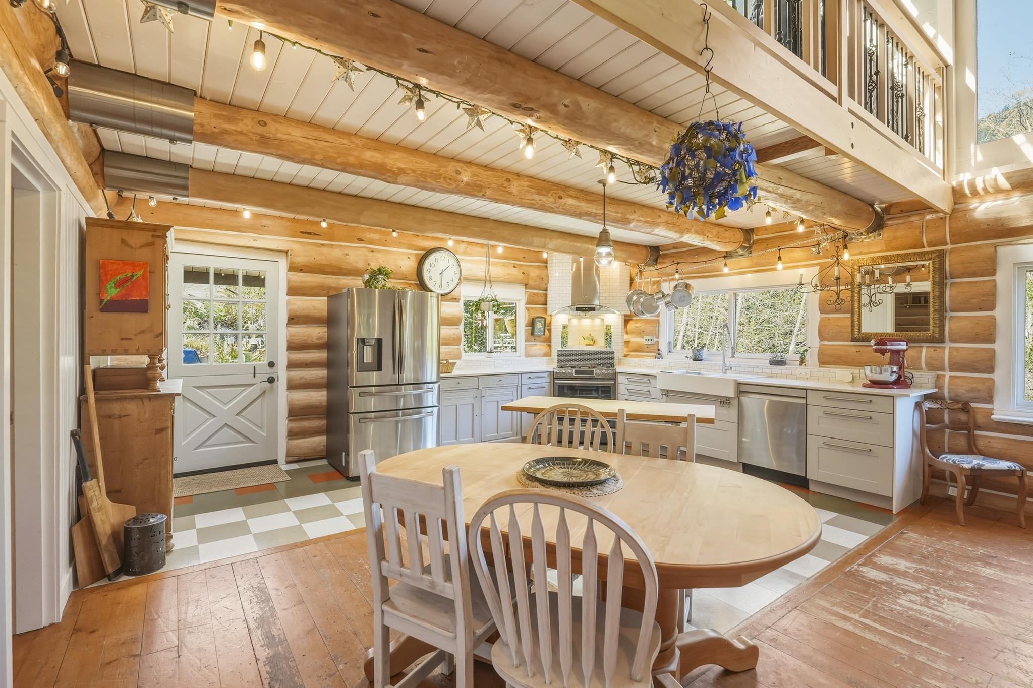 1253 ADAMS ROAD