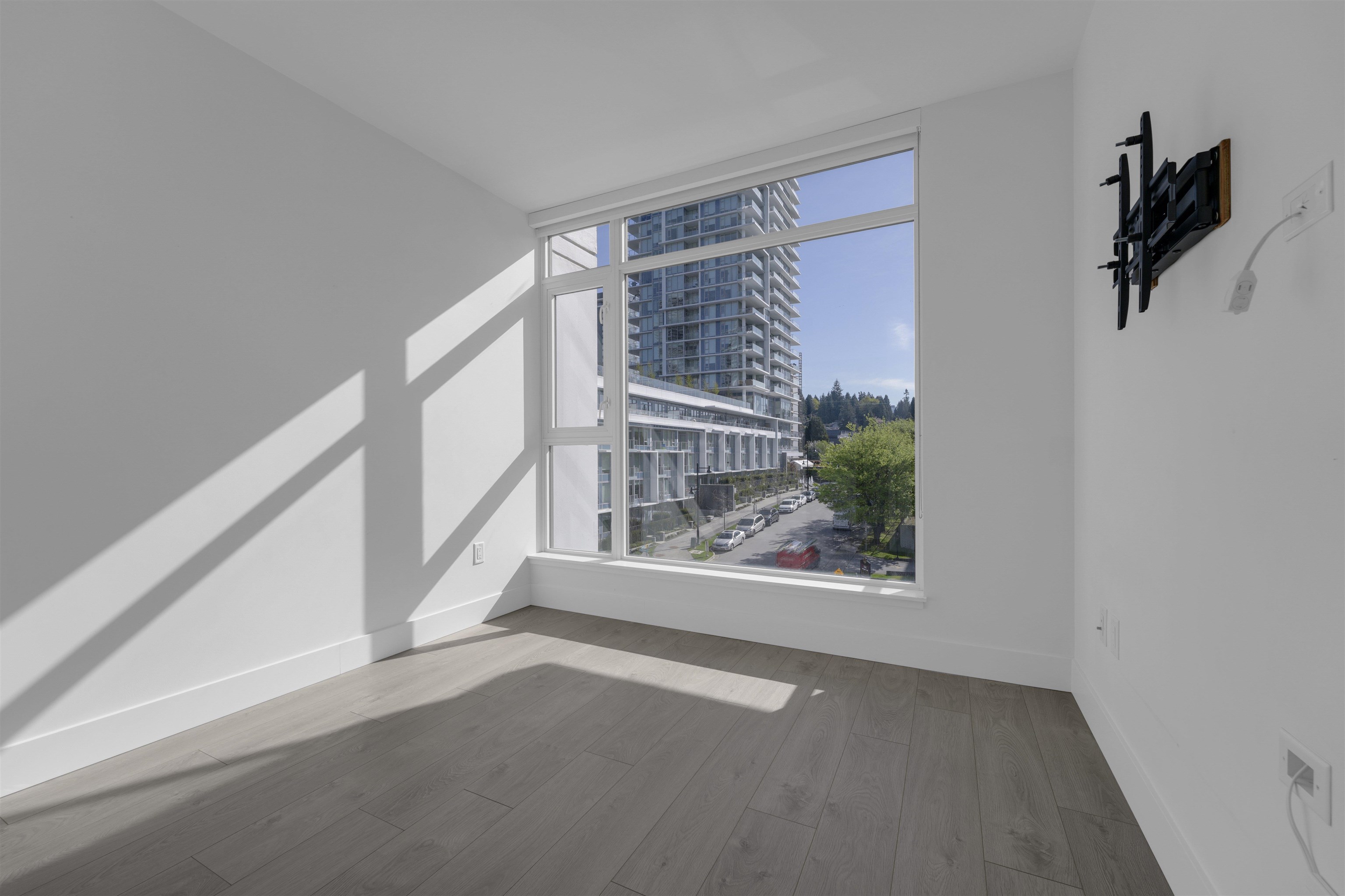 403 450 WESTVIEW STREET Unit: 403