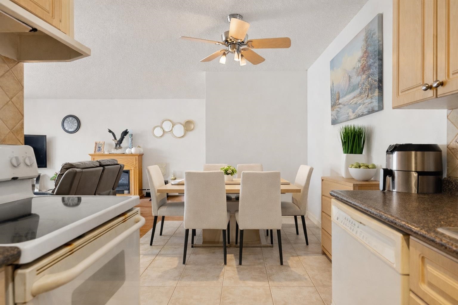 306 7240 LINDSAY ROAD Unit: 306