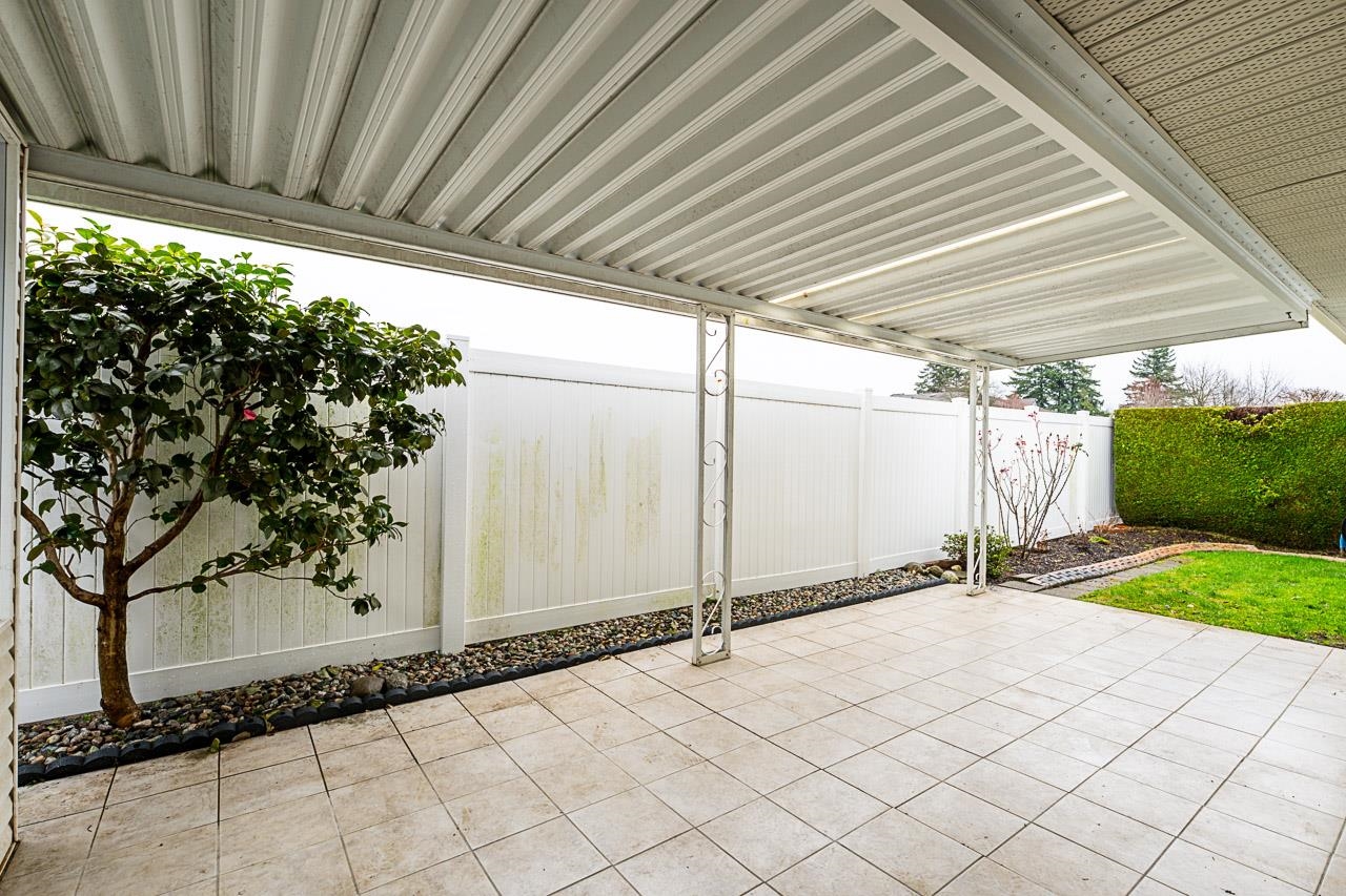 8 9102 HAZEL STREET Unit: 8