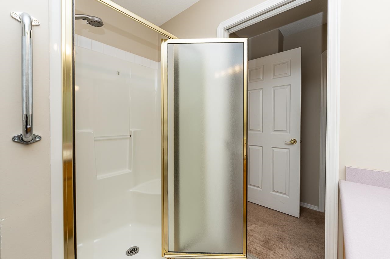 8 9102 HAZEL STREET Unit: 8