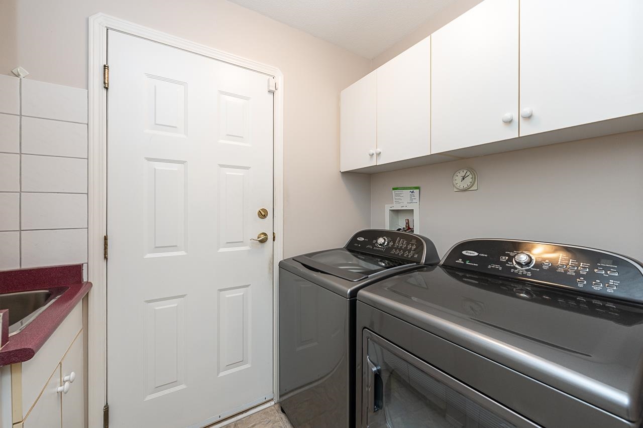 8 9102 HAZEL STREET Unit: 8