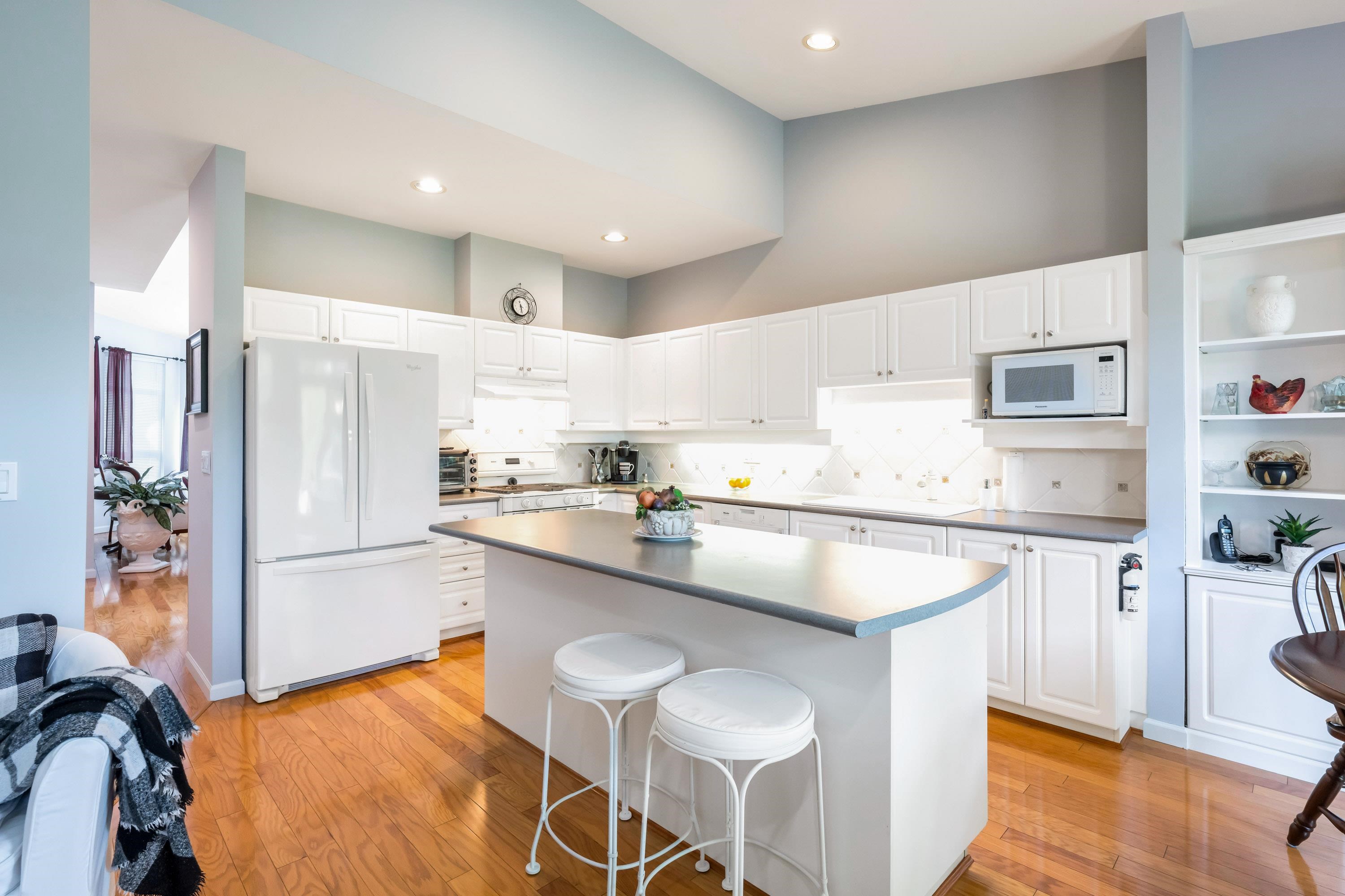 7 15168 22ND STREET Unit: 7