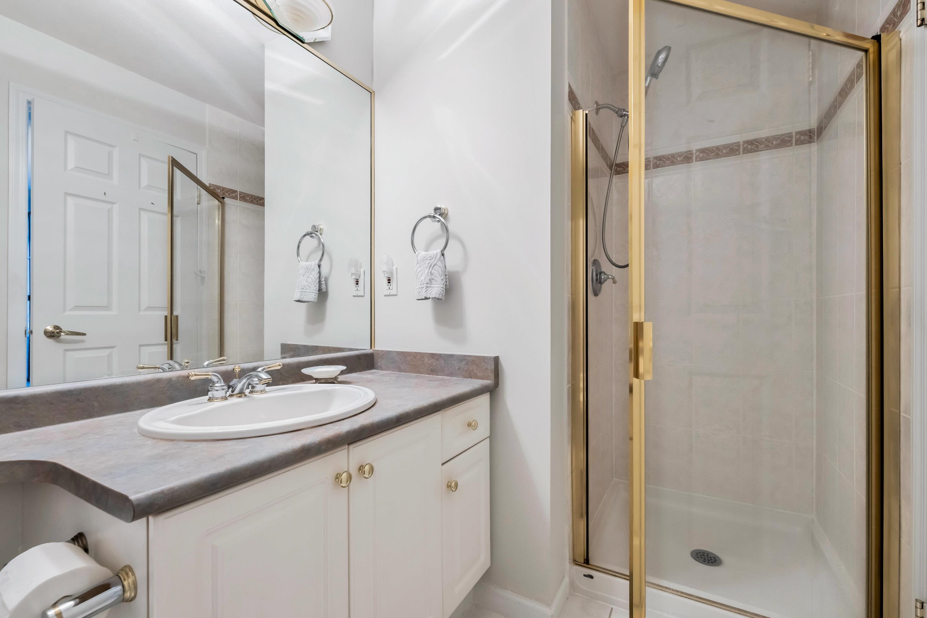 7 15168 22ND STREET Unit: 7