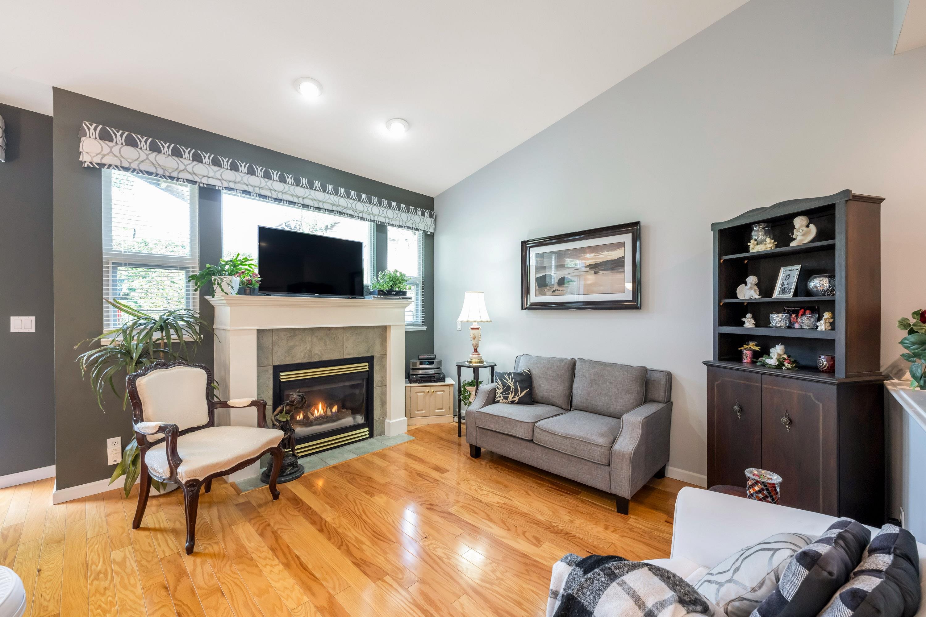 7 15168 22ND STREET Unit: 7