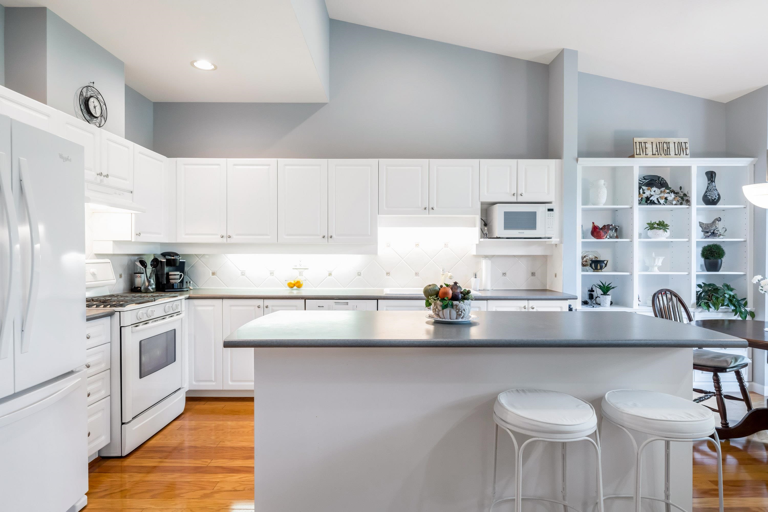 7 15168 22ND STREET Unit: 7