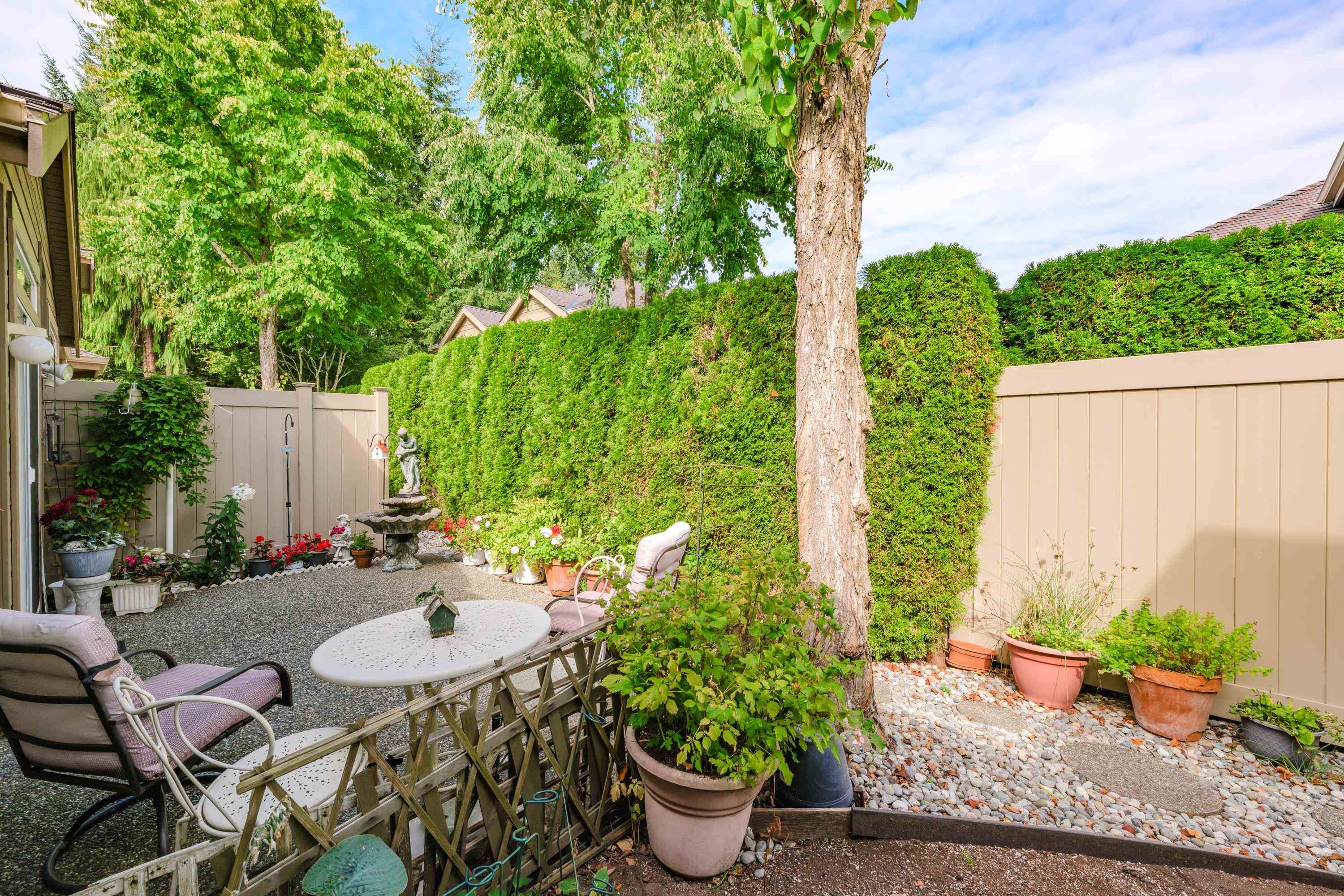 7 15168 22ND STREET Unit: 7