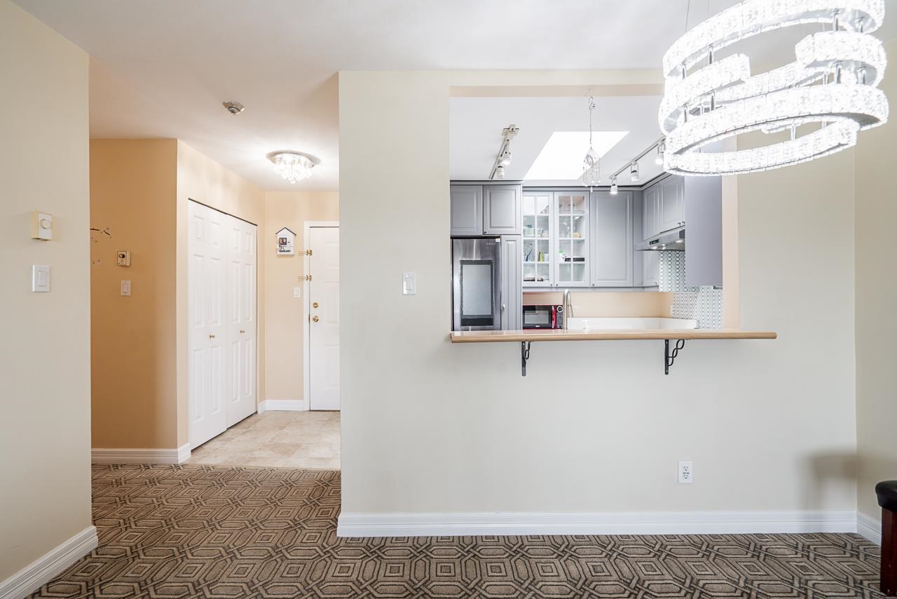 306 9763 140 STREET Unit: 306