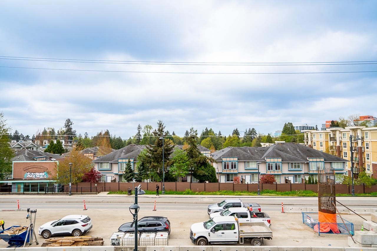 306 9763 140 STREET Unit: 306