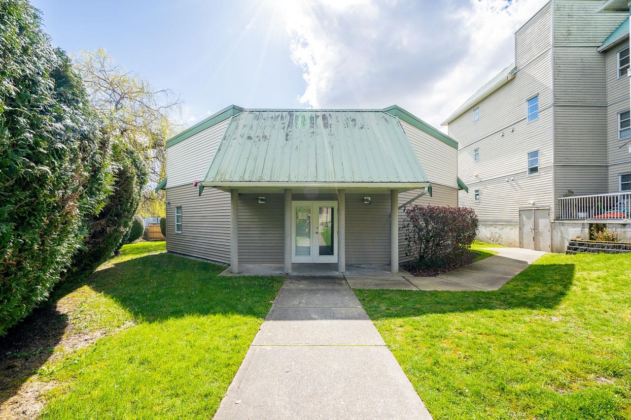 306 9763 140 STREET Unit: 306
