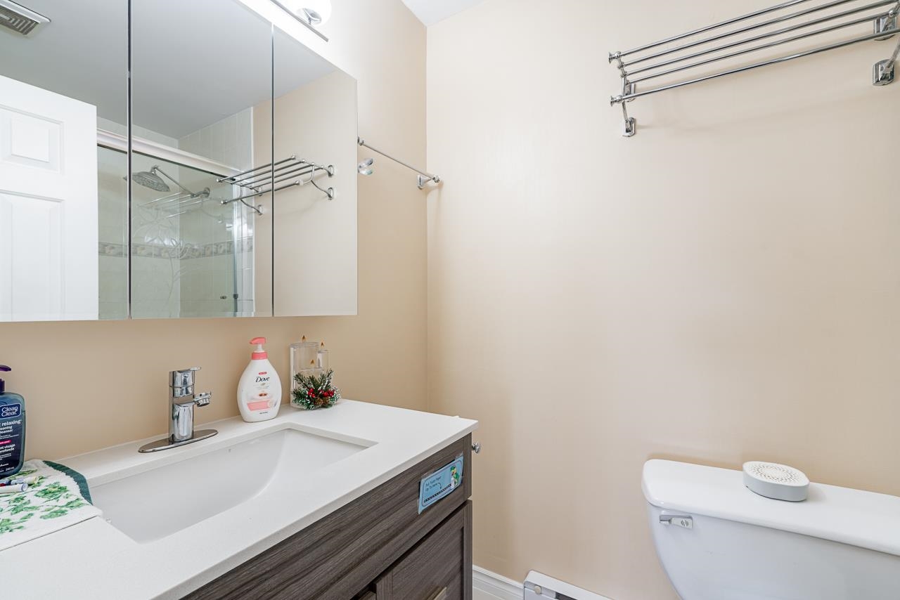 306 9763 140 STREET Unit: 306
