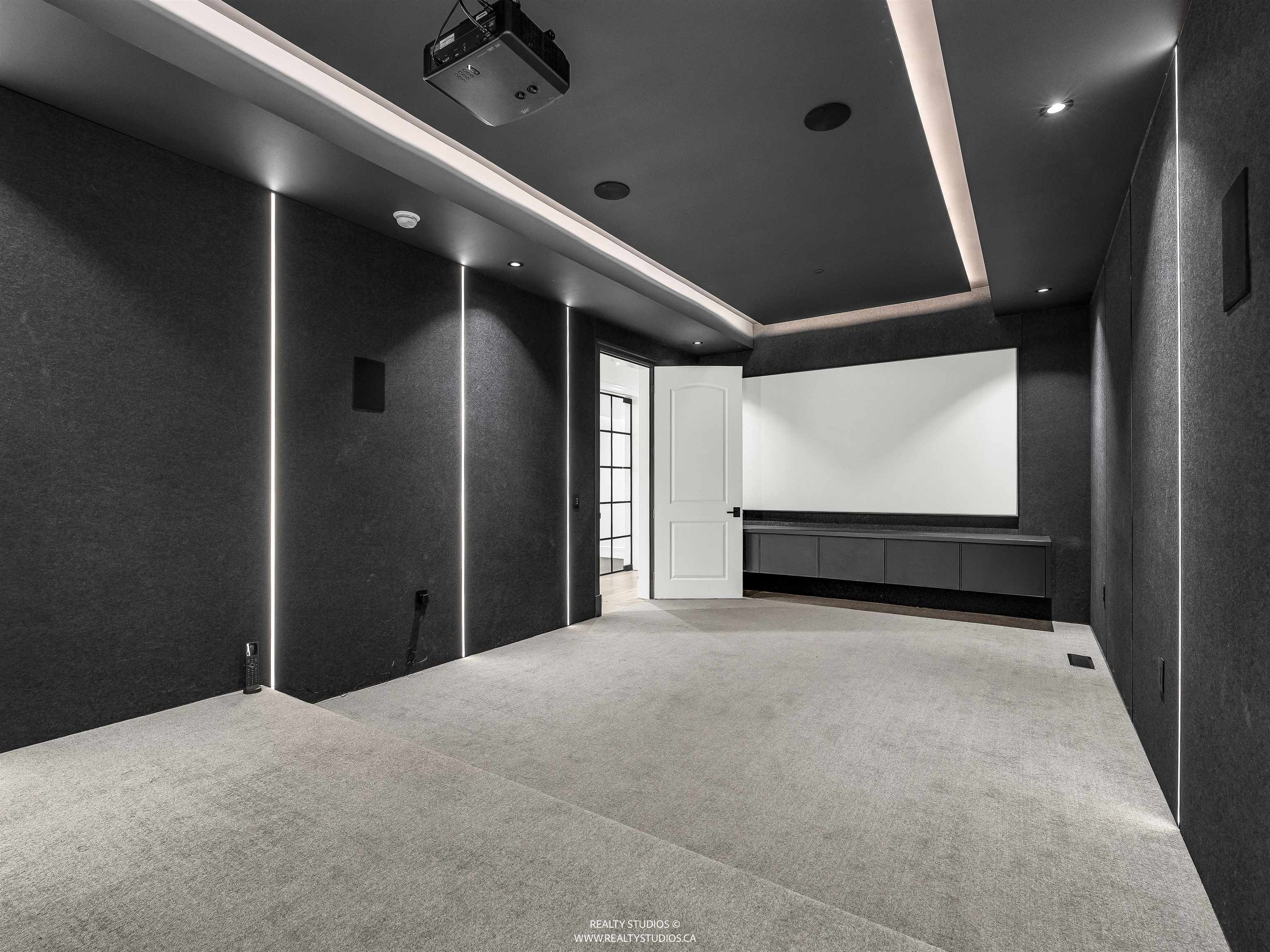2050 SW MARINE DRIVE