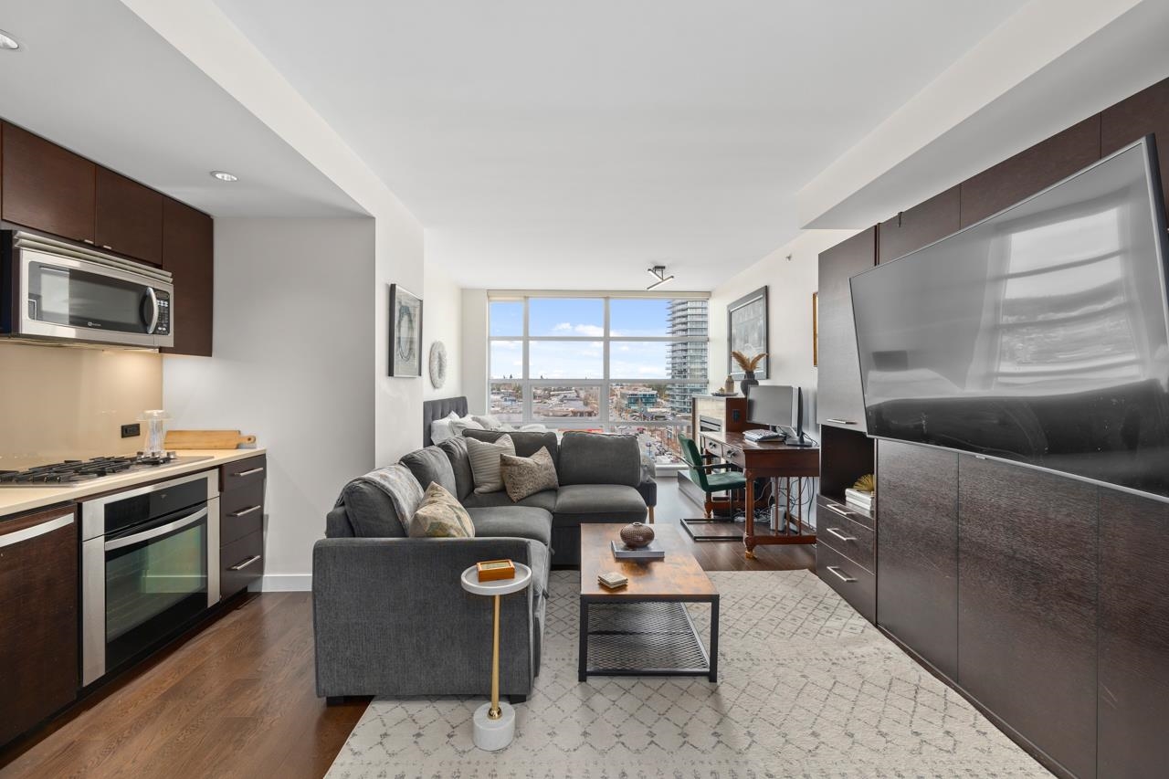 #905 1473 JOHNSTON ROAD Unit: #905