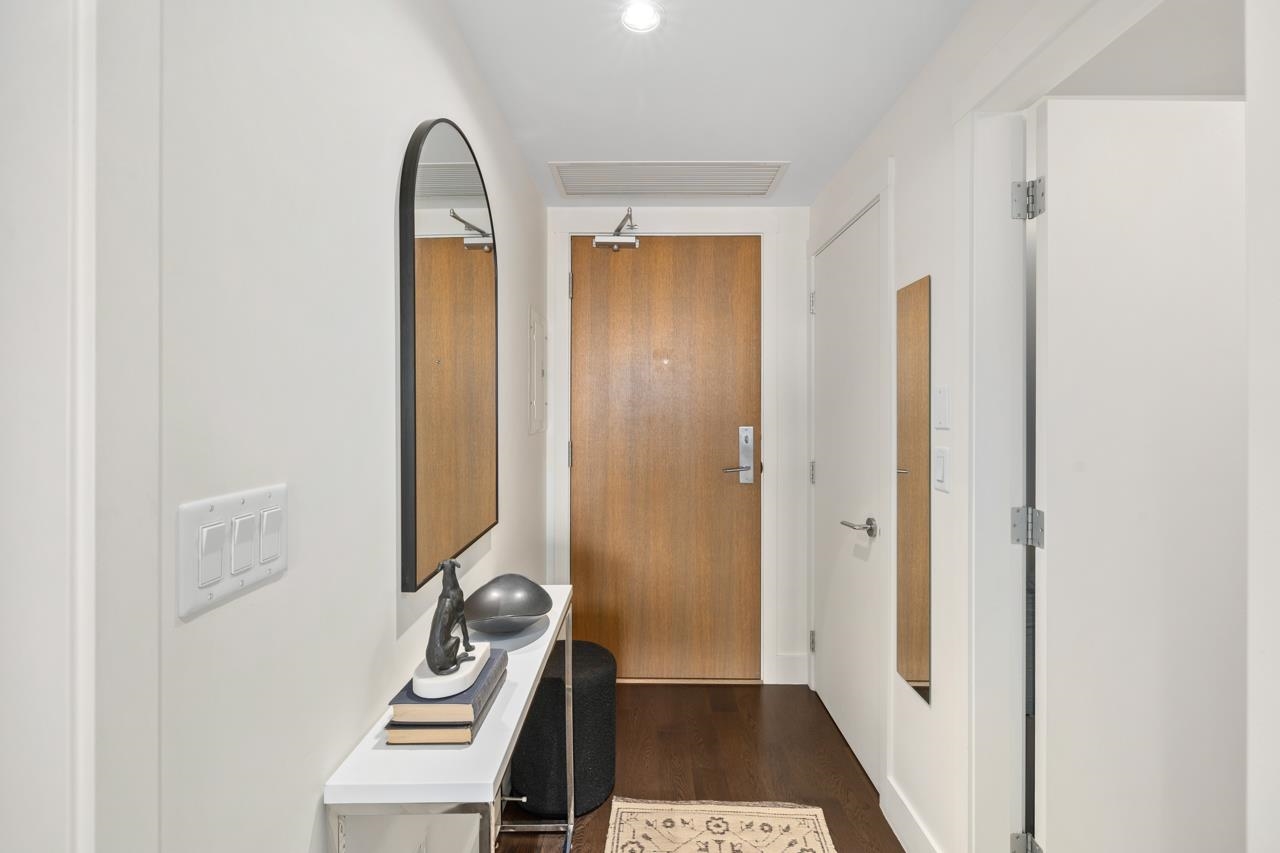 #905 1473 JOHNSTON ROAD Unit: #905