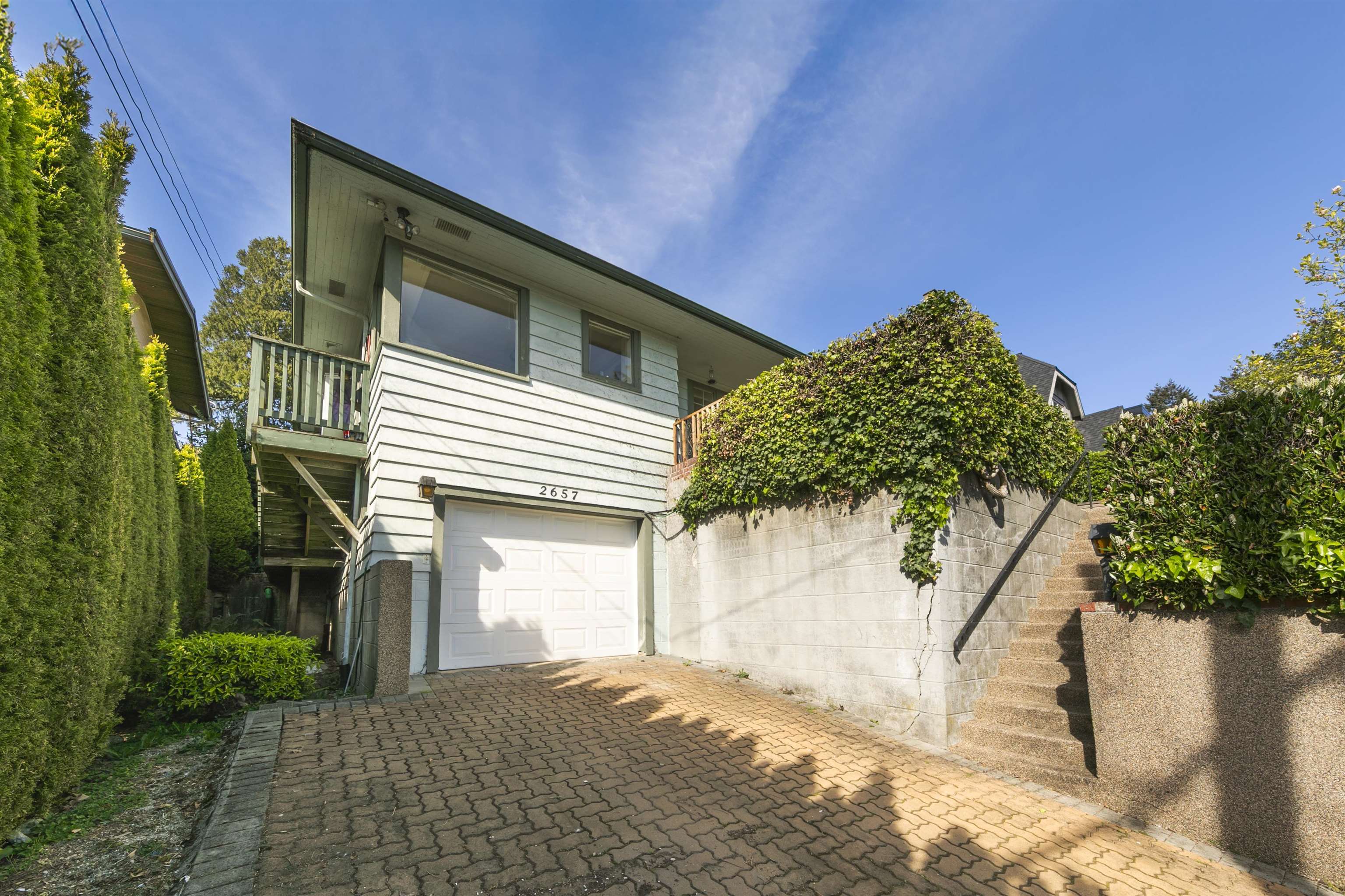 2657 HAYWOOD AVENUE