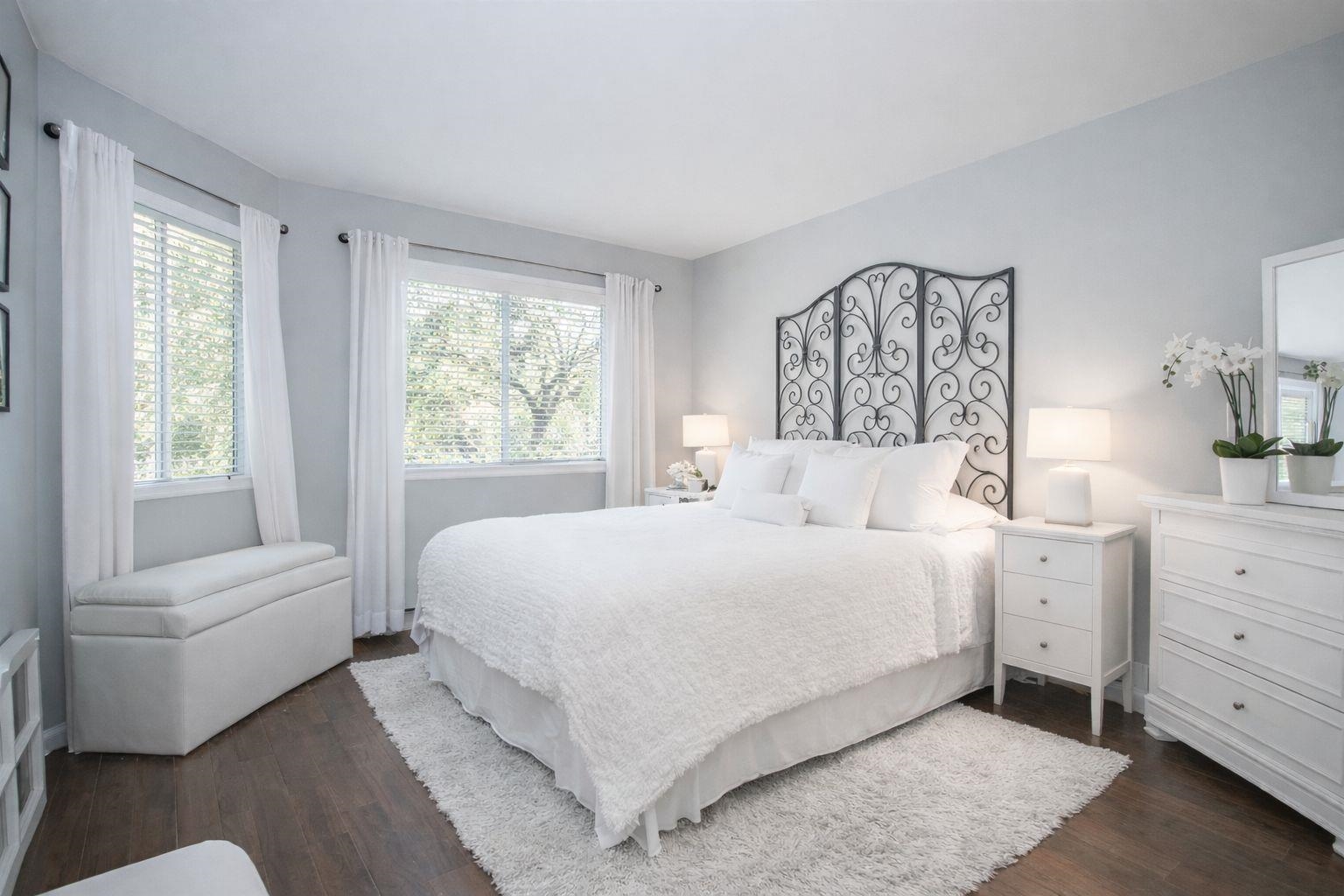 205 7840 MOFFATT ROAD Unit: 205