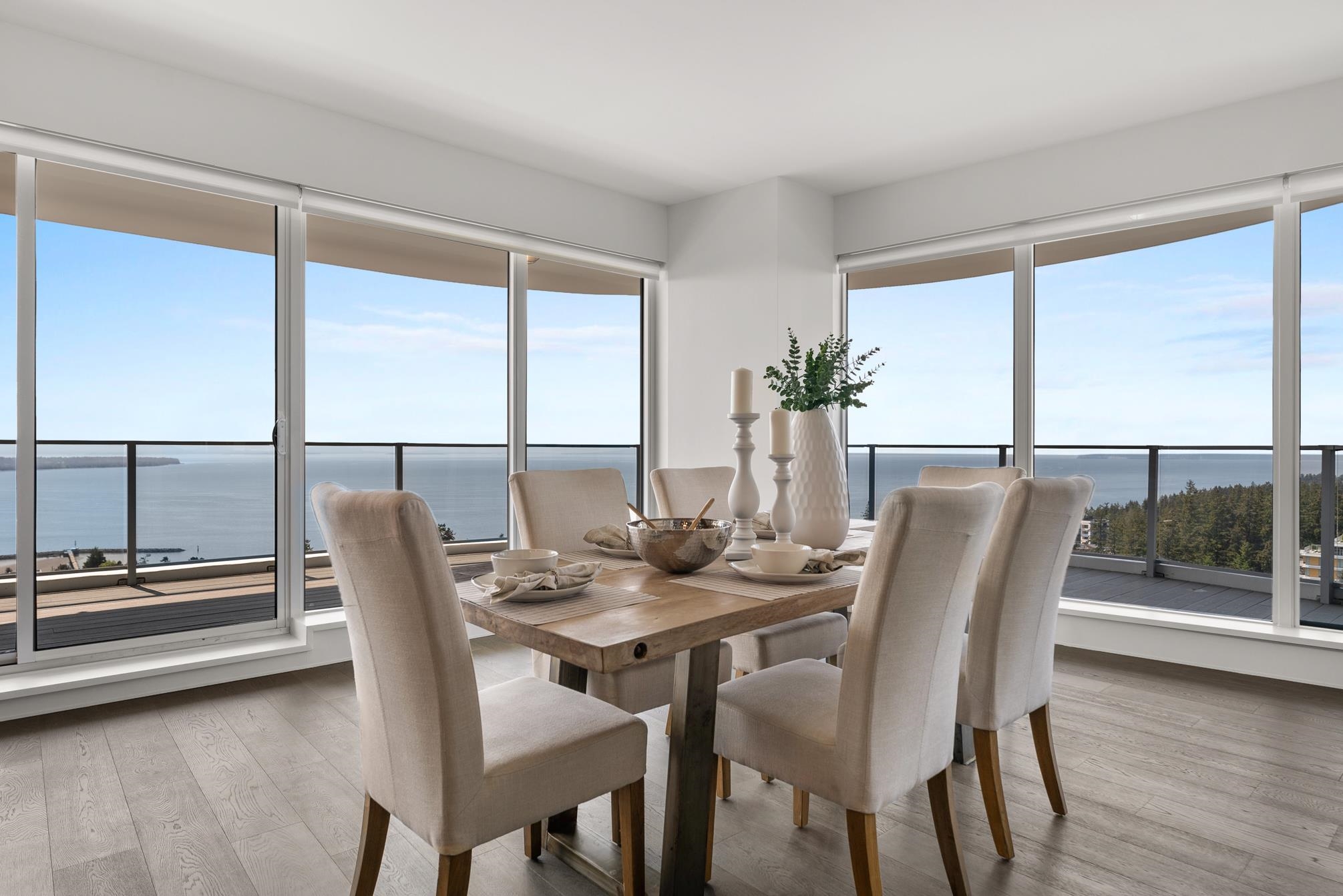 1701 1500 MARTIN STREET Unit: 1701
