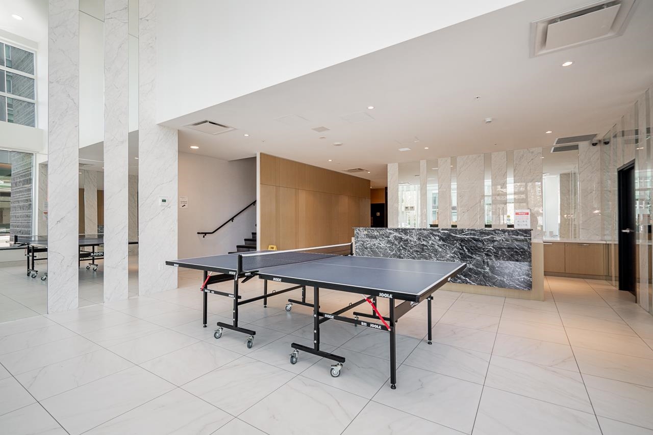 303 6398 SILVER AVENUE Unit: 303