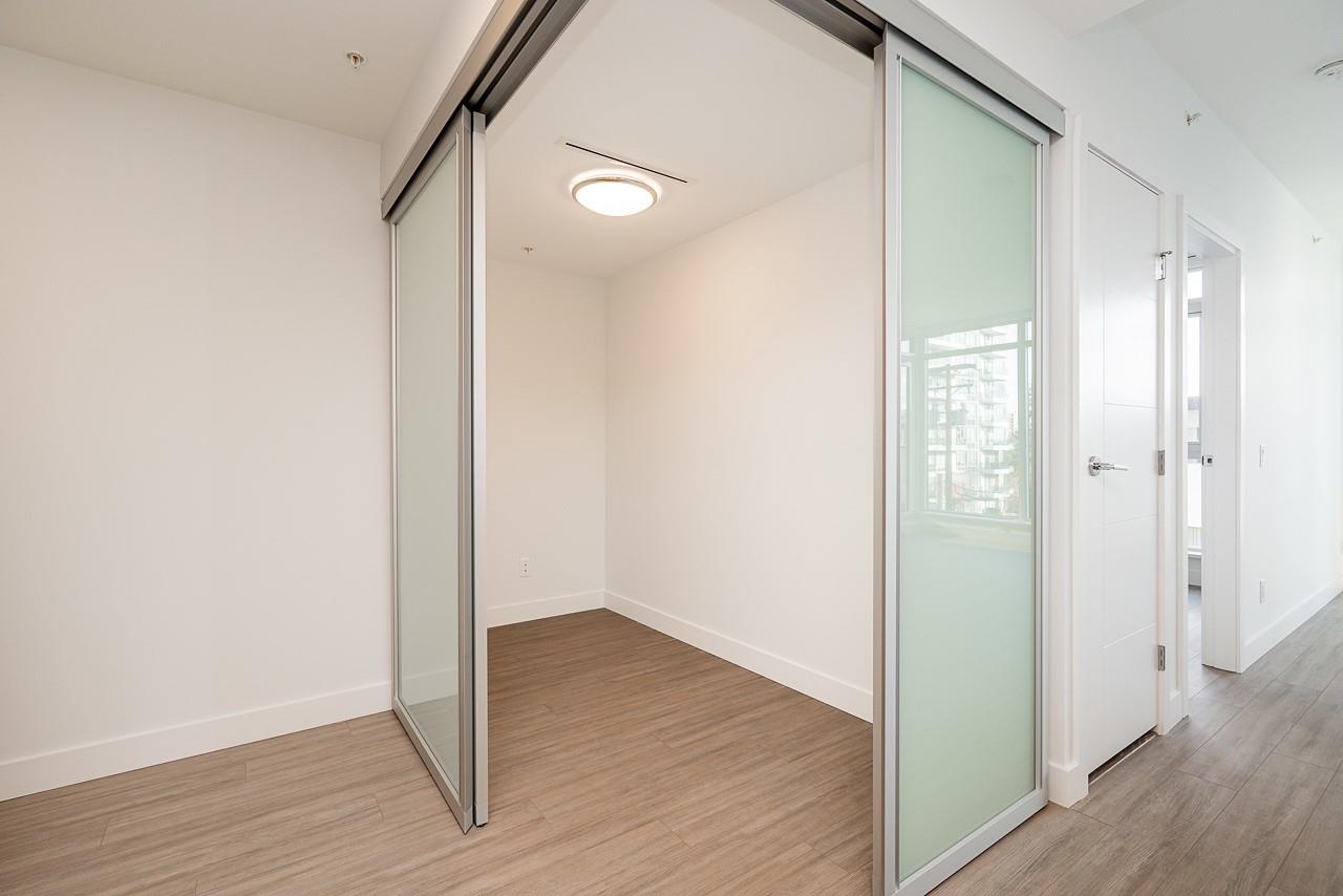 303 6398 SILVER AVENUE Unit: 303