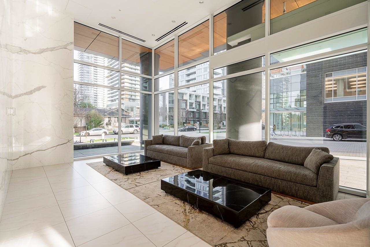 303 6398 SILVER AVENUE Unit: 303